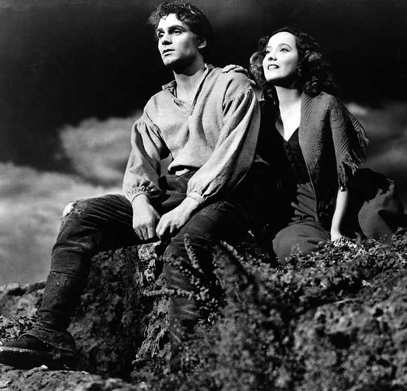 Laurence Olivier and Merle Oberon in "Wuthering Heights" | Source: Wikimedia