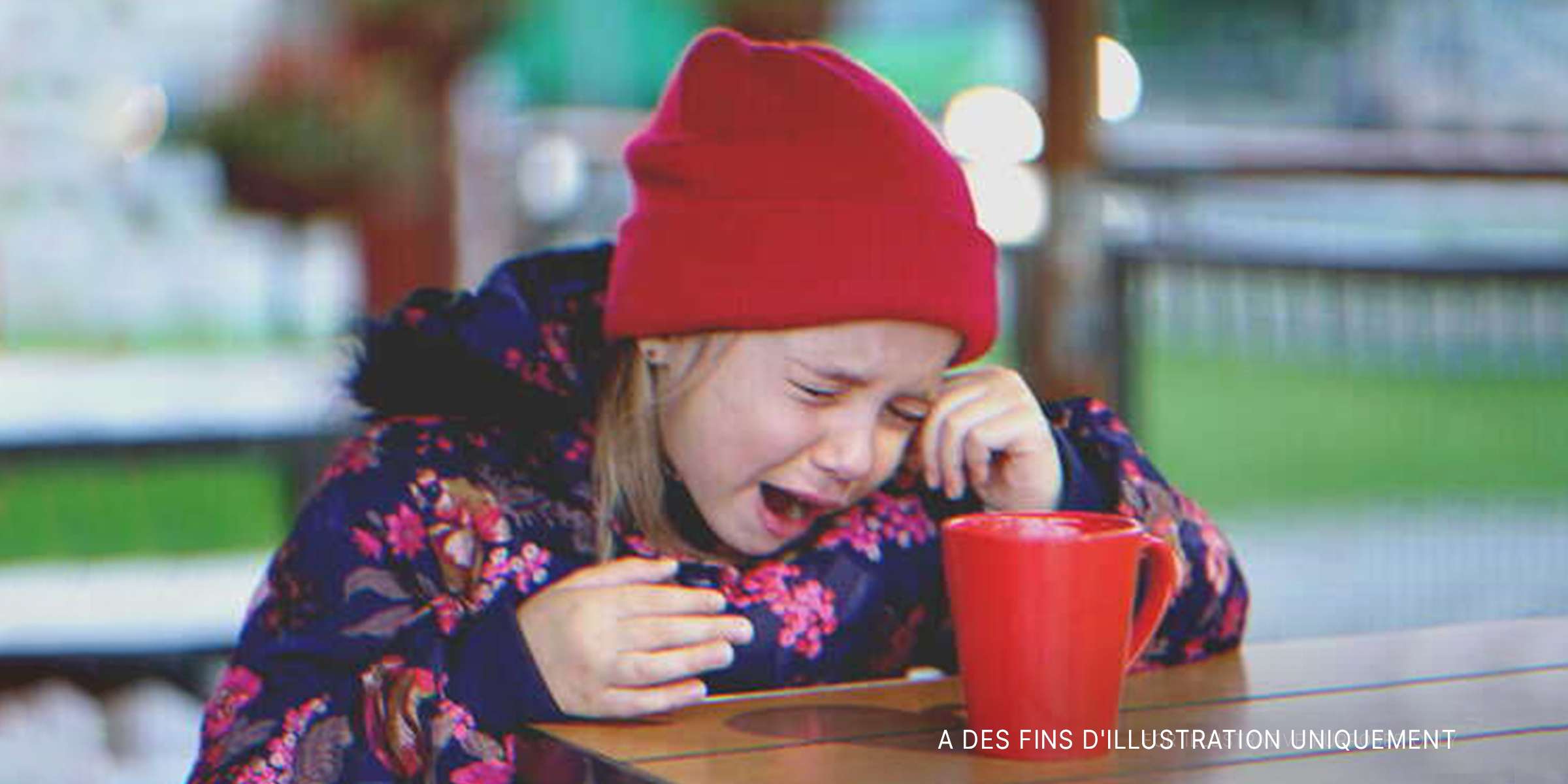 Une petite fille en train de pleurer | Source : Shutterstock