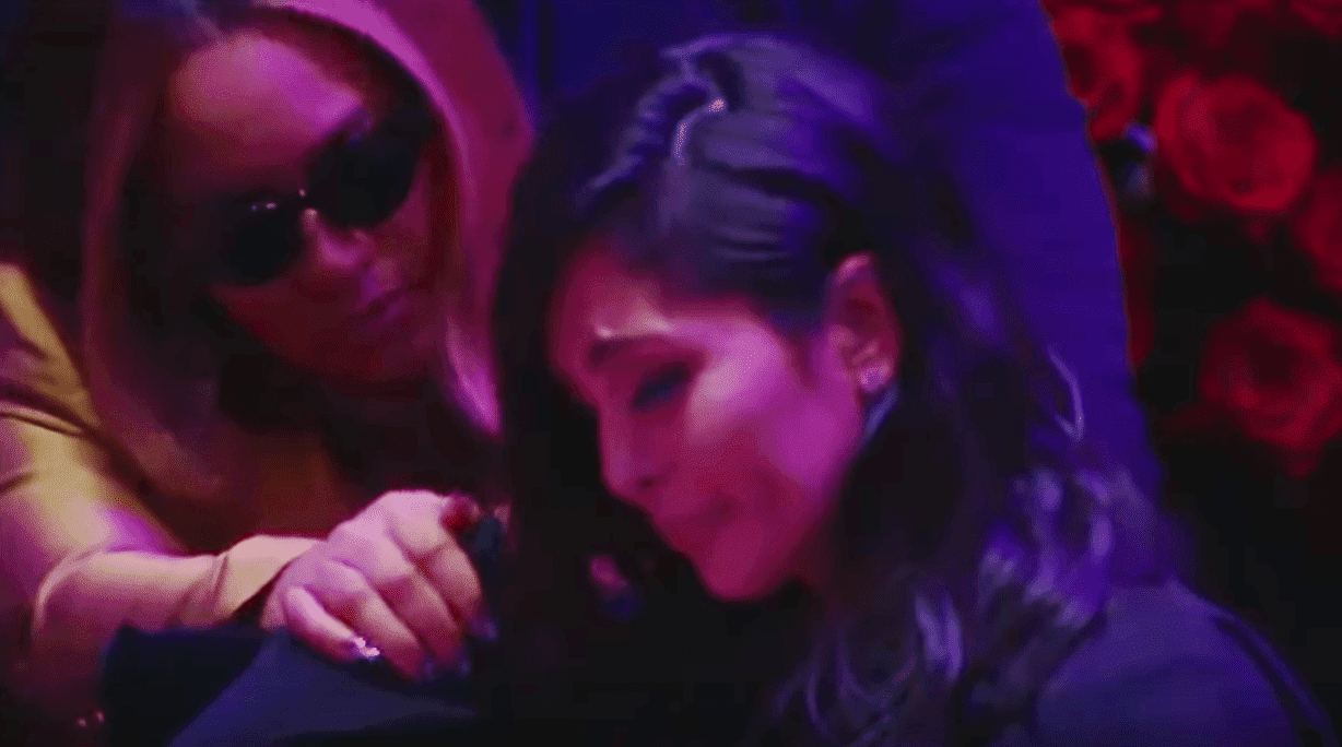 Beyonce consoling Vanessa Bryant as she broke into tears during Michael Jordan's speech at Kobe Bryant's public  memorial on February 24, 2020. | Source: Youtube.com/FoxSports