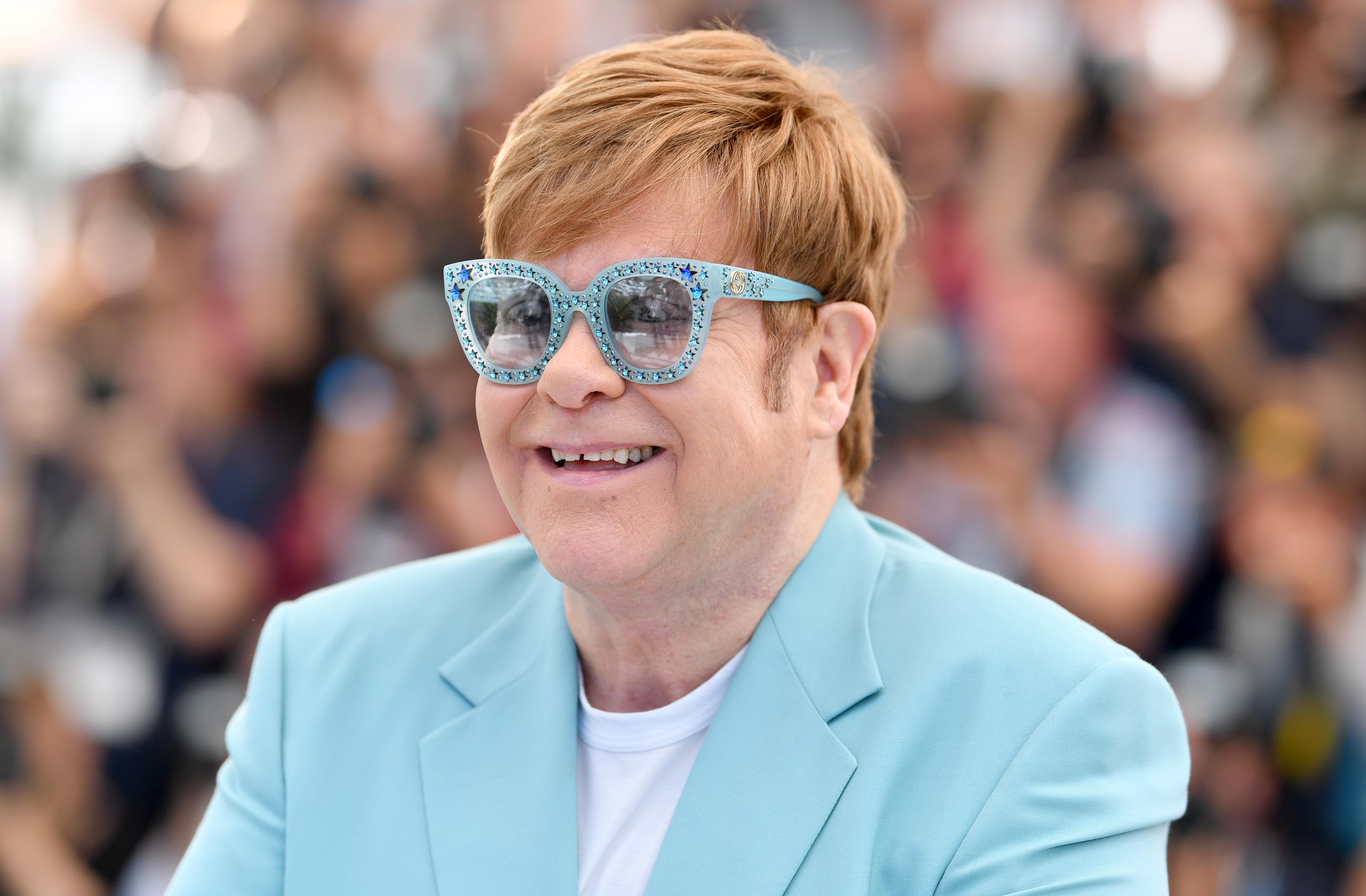  Elton John attends the photocall for "Rocketman" during the 72nd annual Cannes Film Festival on May 16, 2019. | Photo: Getty Images.