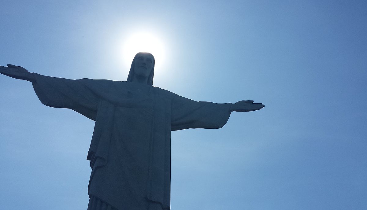 Estatua de Cristo con aura solar en la cabeza. | Foto: Wikipedia Estatua de Cristo con aura solar en la cabeza. | Foto: Wikipedia
