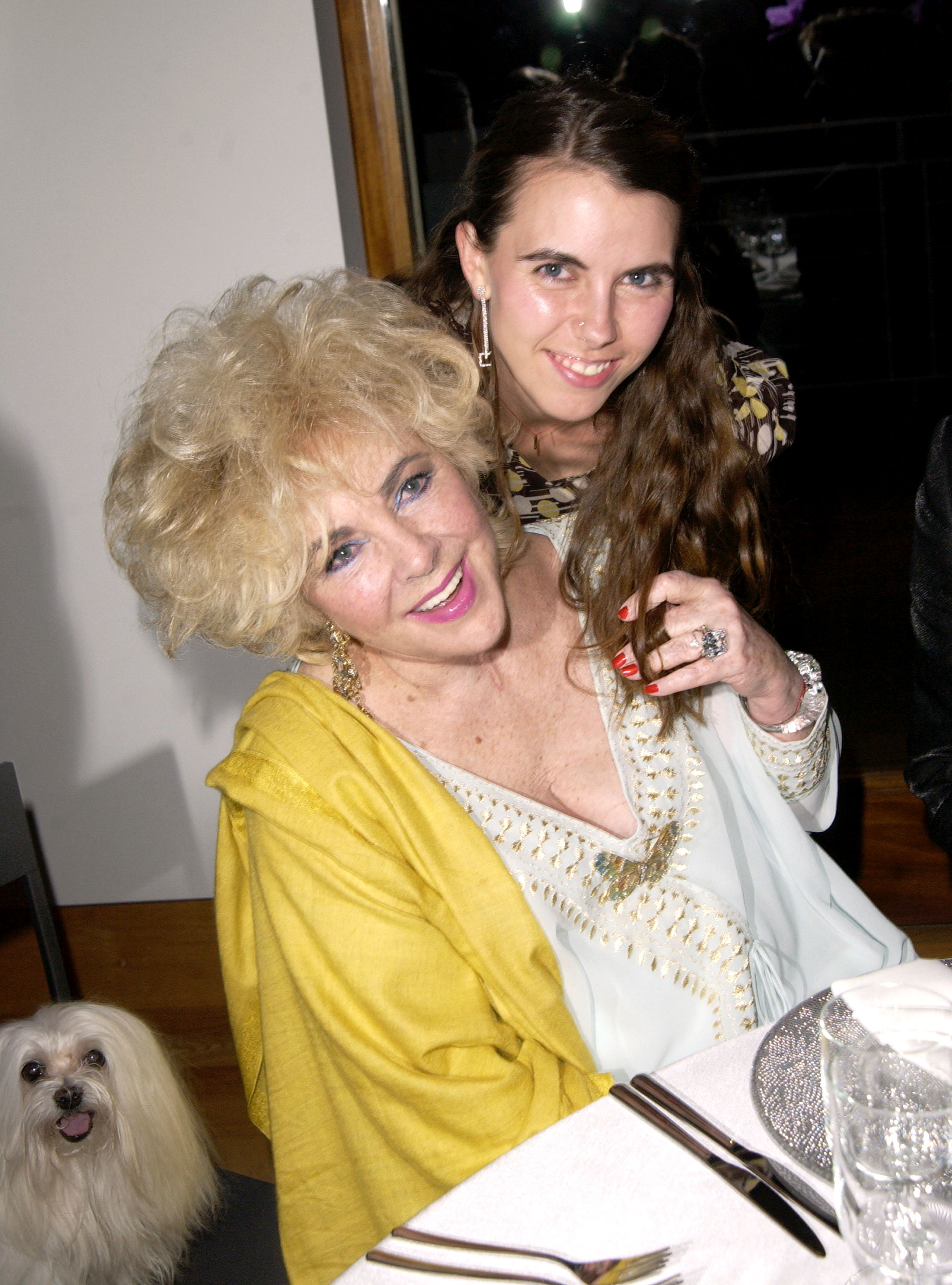 Dame Elizabeth Taylor and Naomi Wilding attend AmfAR and the Diamond Information Center Honor Dame Elizabeth Taylor with the First-Ever Diamond Icon Award on March 18, 2003 | Source: Getty Images