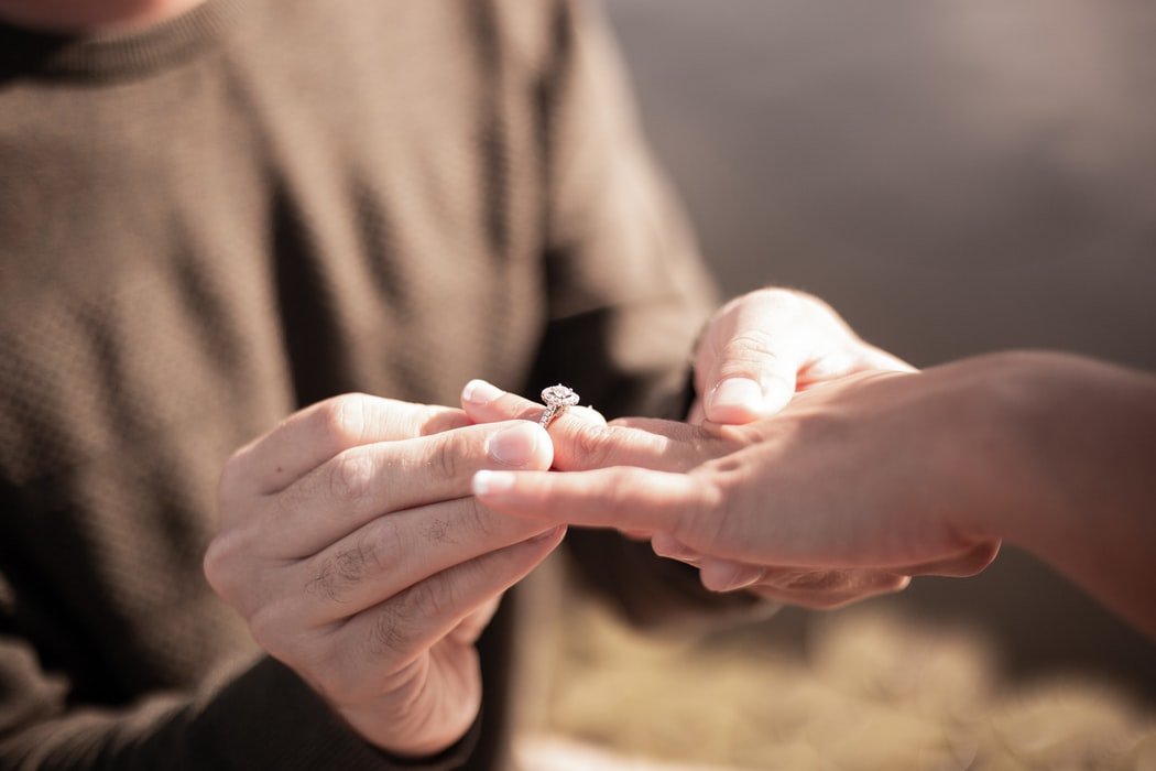 The marriage proposal | Source: Unsplash