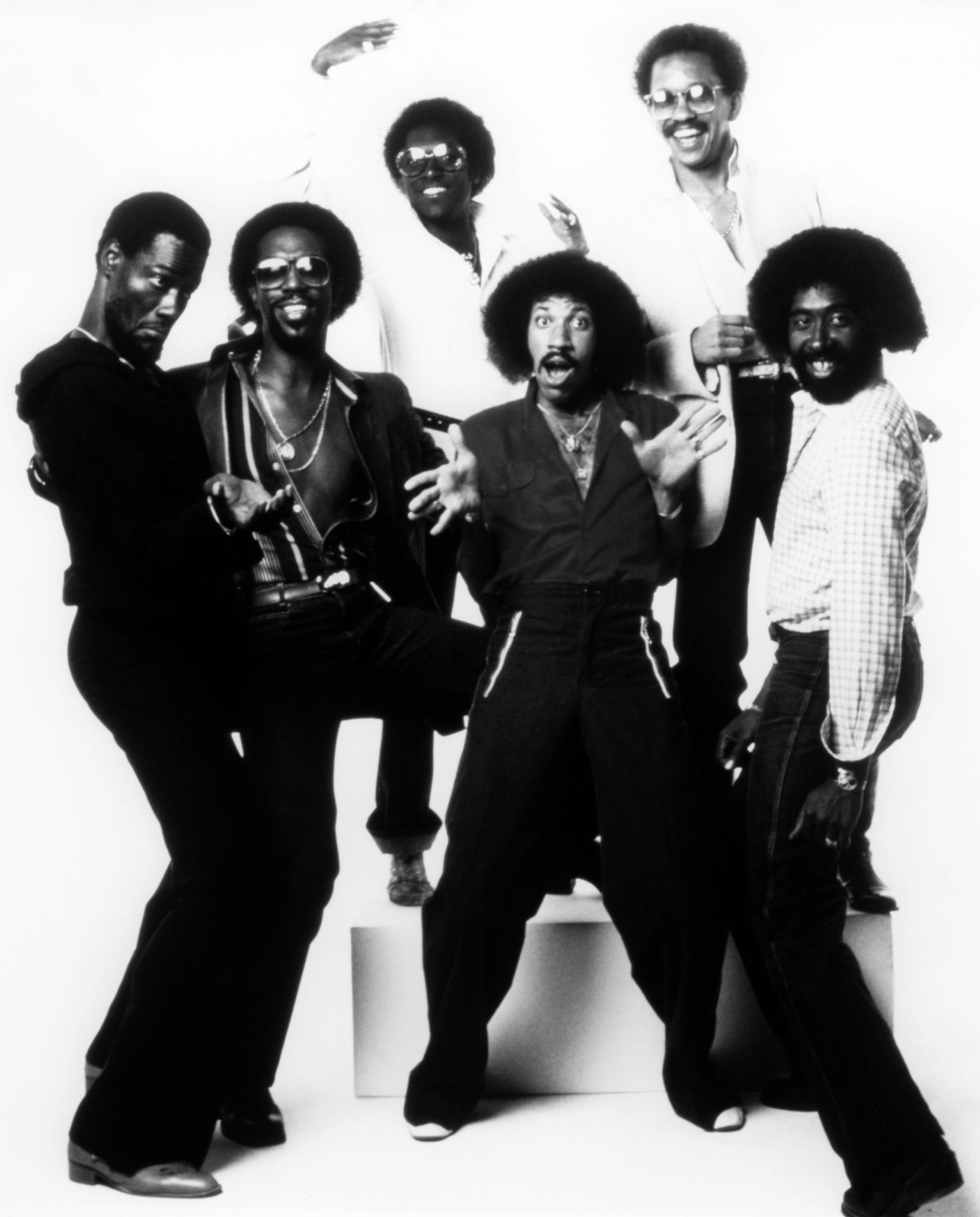 Lionel Richie, third from right, and Commodores in 1970. | Source: Getty Images