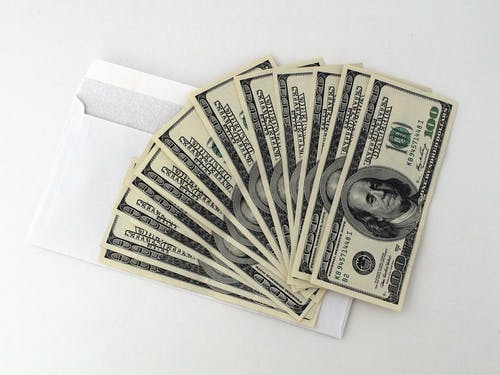 Envelope with money | Source: Pexels
