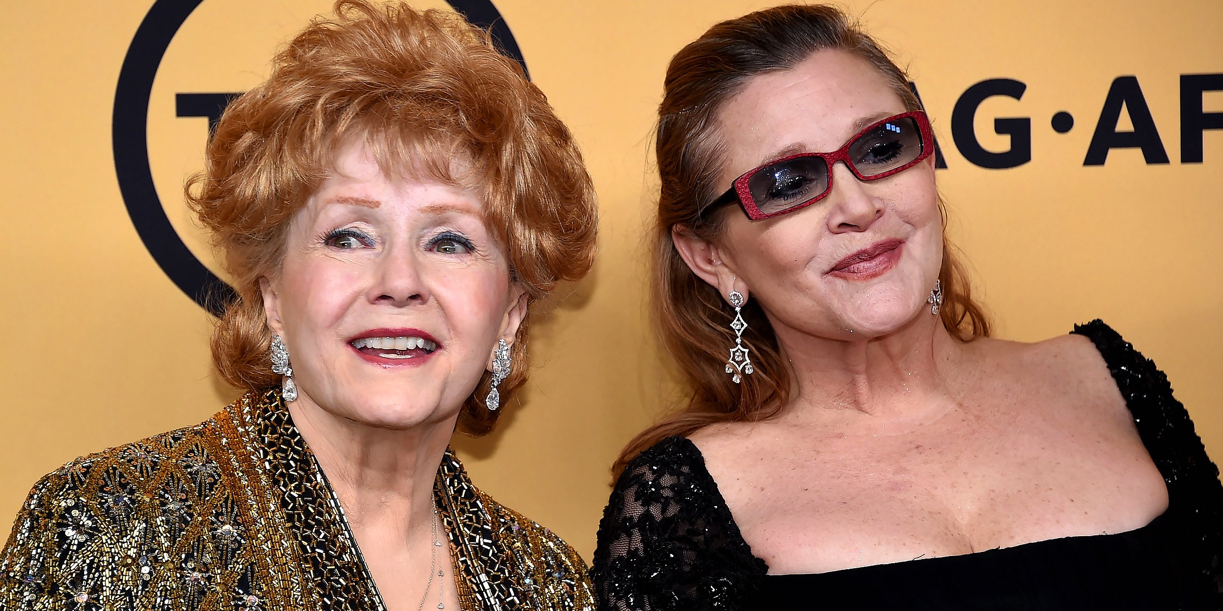 Debbie Reynolds and Carrie Fisher ┃Source: instagram.com/praisethelourd ┃Getty Images