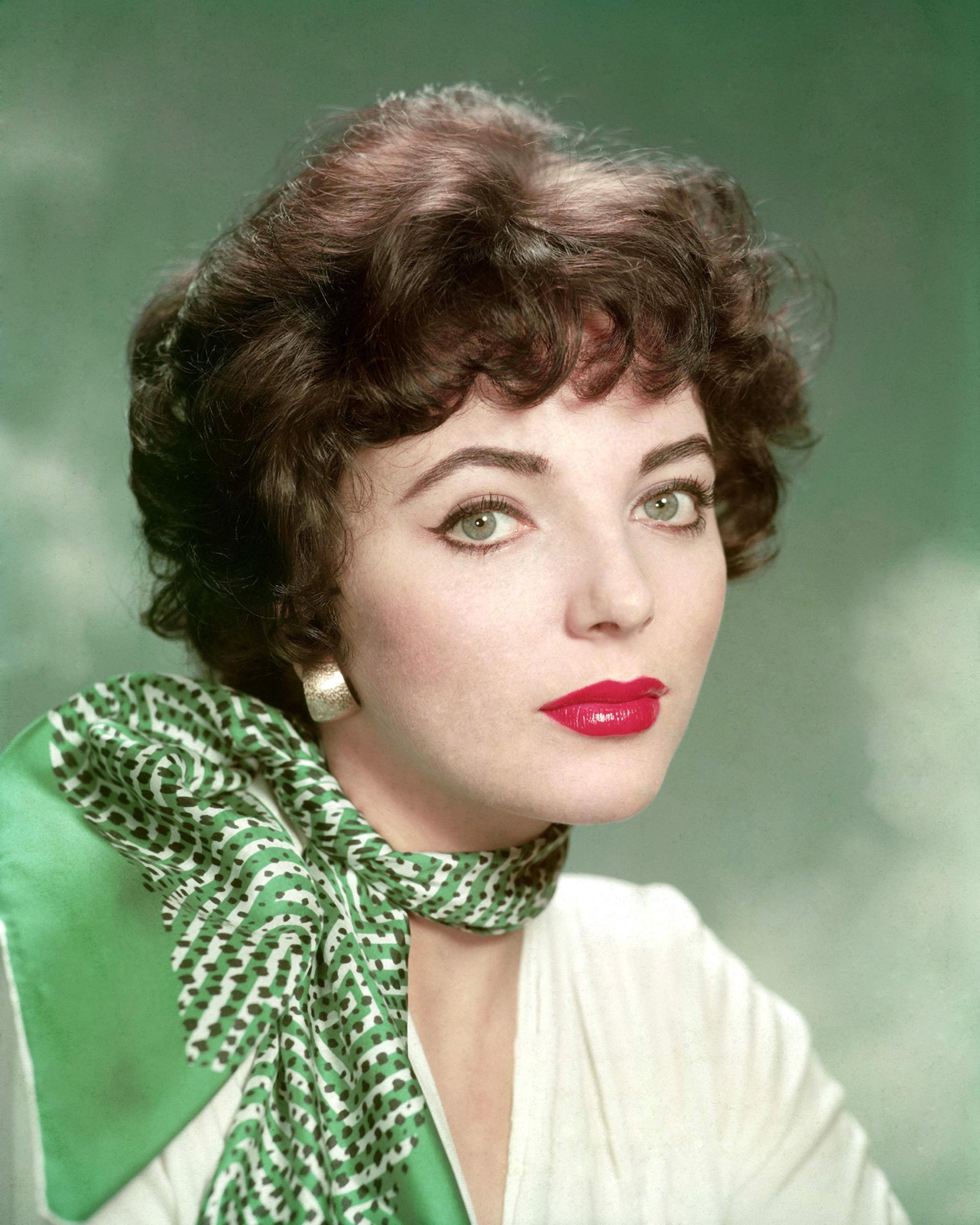 Joan Collins circa 1955. | Source: Getty Images