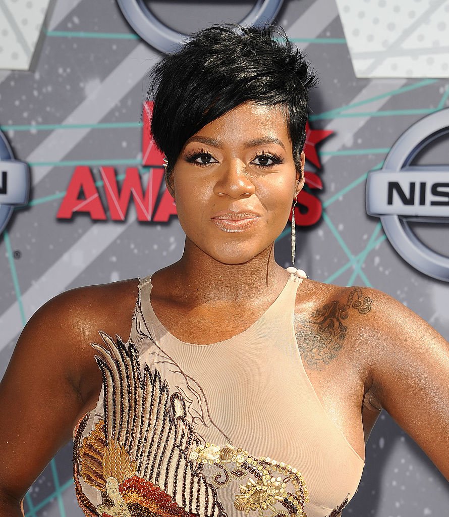 R&B singer Fantasia Barrino on the red carpet for the 2016 BET Awards in Los Angeles, California. | Photo: Getty Images