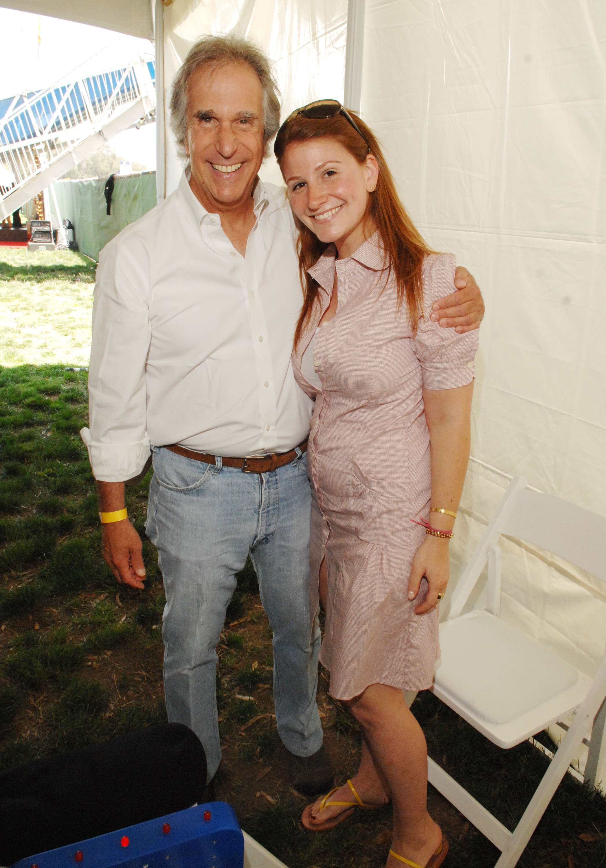 Henry Winkler and Zoe Winkler on June 8, 2008 at Wadsworth Theater Grounds in Los Angeles, California | Source: Getty Images