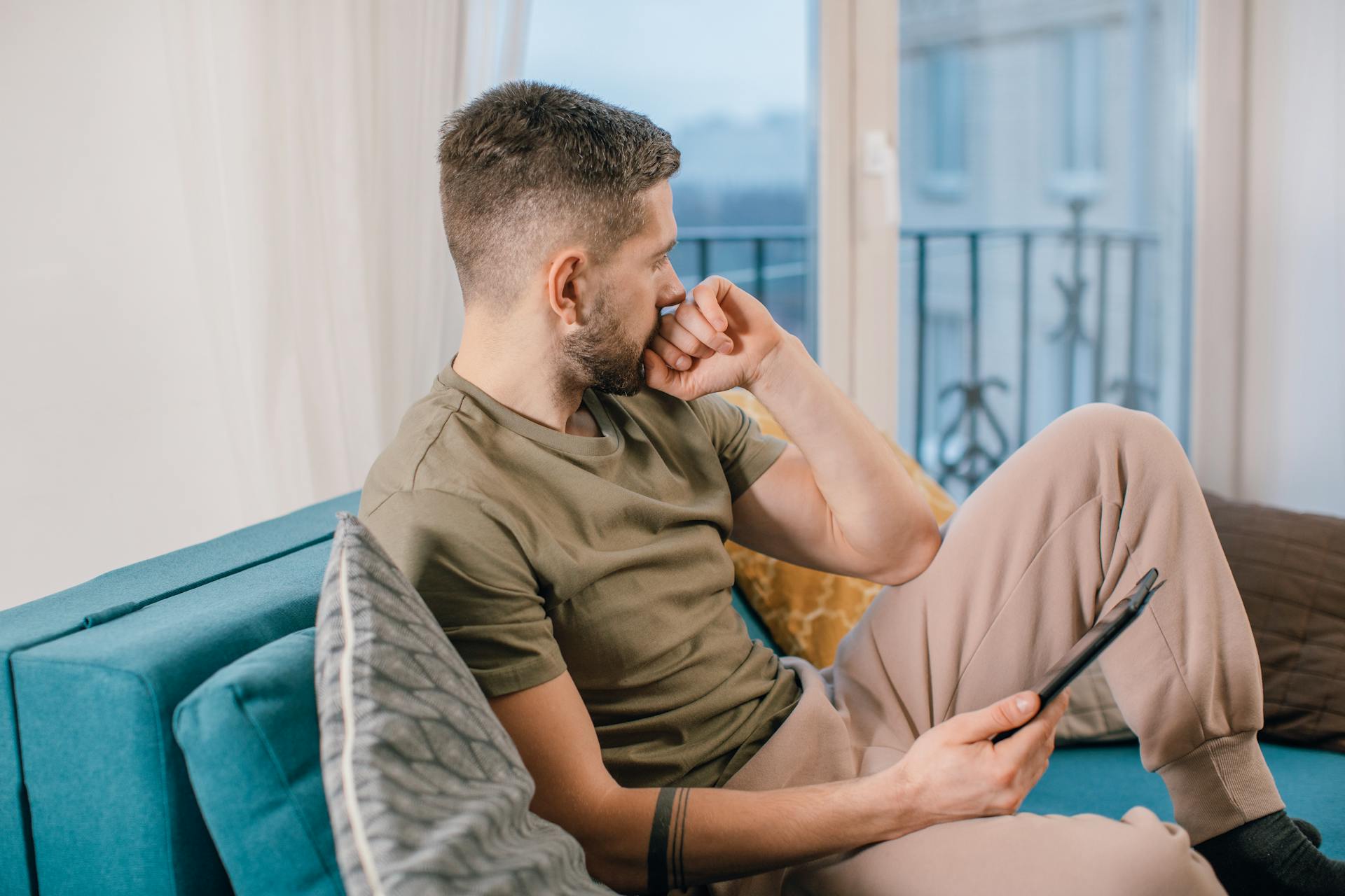 A man deep in thought | Source: Pexels