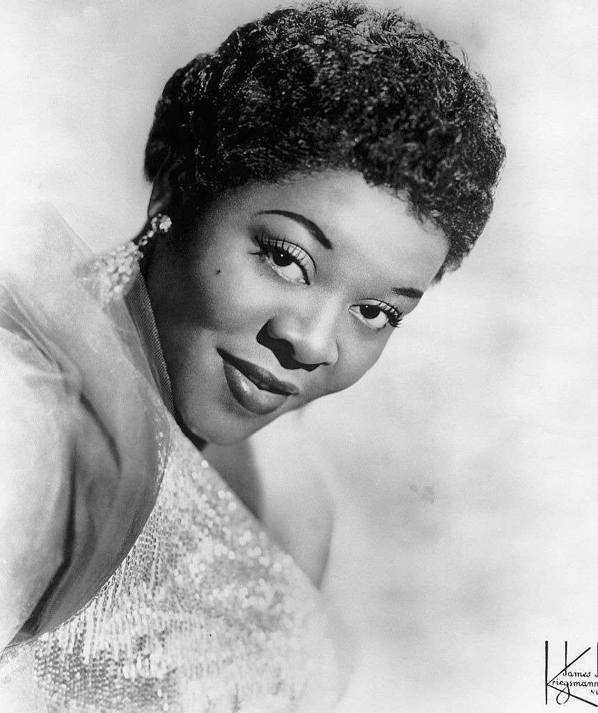 Picture shows a headshot of singer Dinah Washington.| Photo: Getty Images