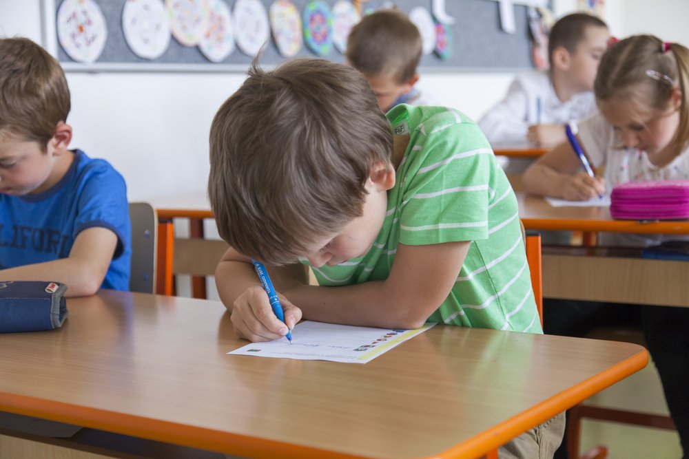 A photo of first graders in class | Photo: Shutterstock
