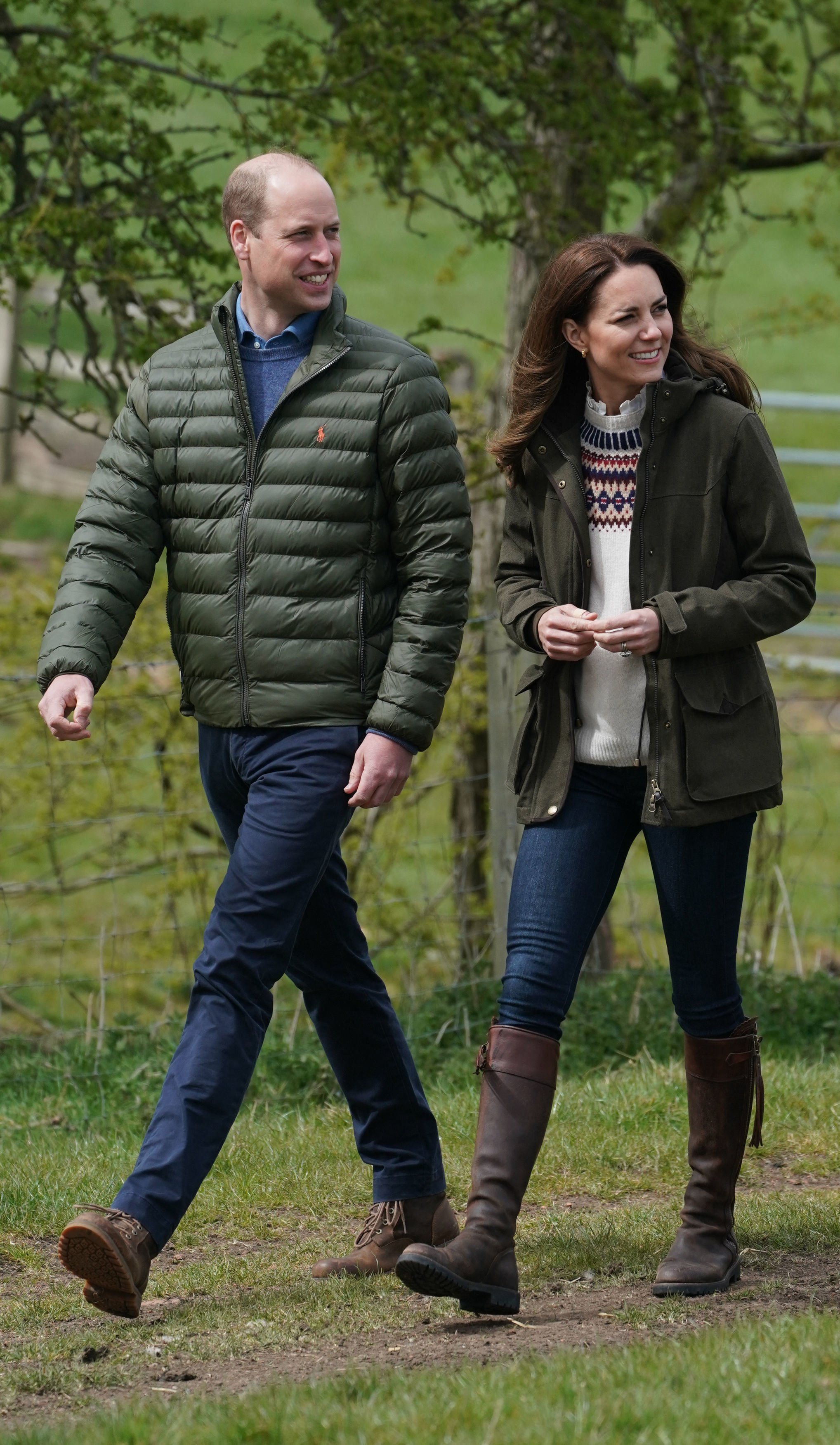 Prince William and Kate Middleton pictured during their visit to Manor Farm in Little Stainton, near Durham. | Photo: Getty Images