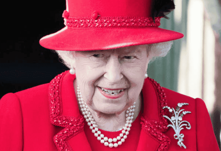 Queen Elizabeth exits after attending the Christmas Day Church service at Church of St Mary Magdalene on the Sandringham estate, on December 25, 2019, in King's Lynn, England | Source: Getty Images (Photo by Pool/Samir Hussein/WireImage)