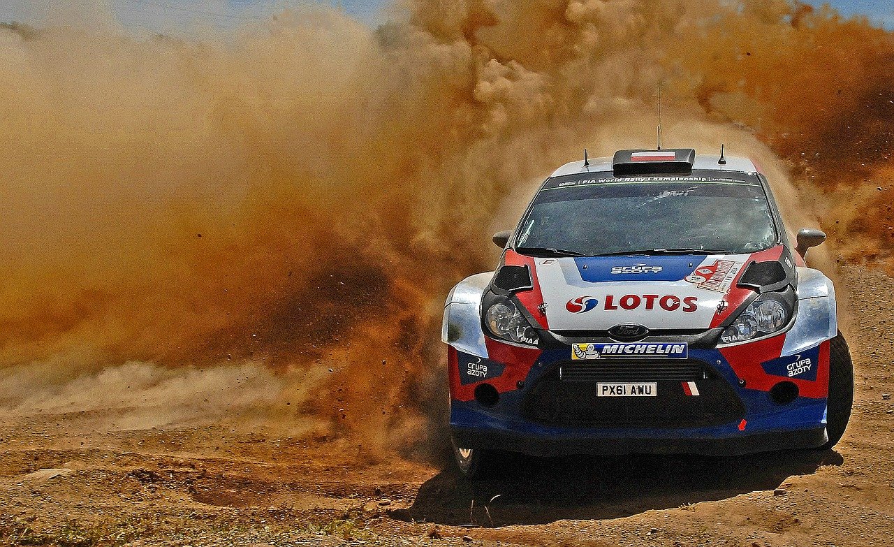 Une voiture de course. | Photo : Pixabay