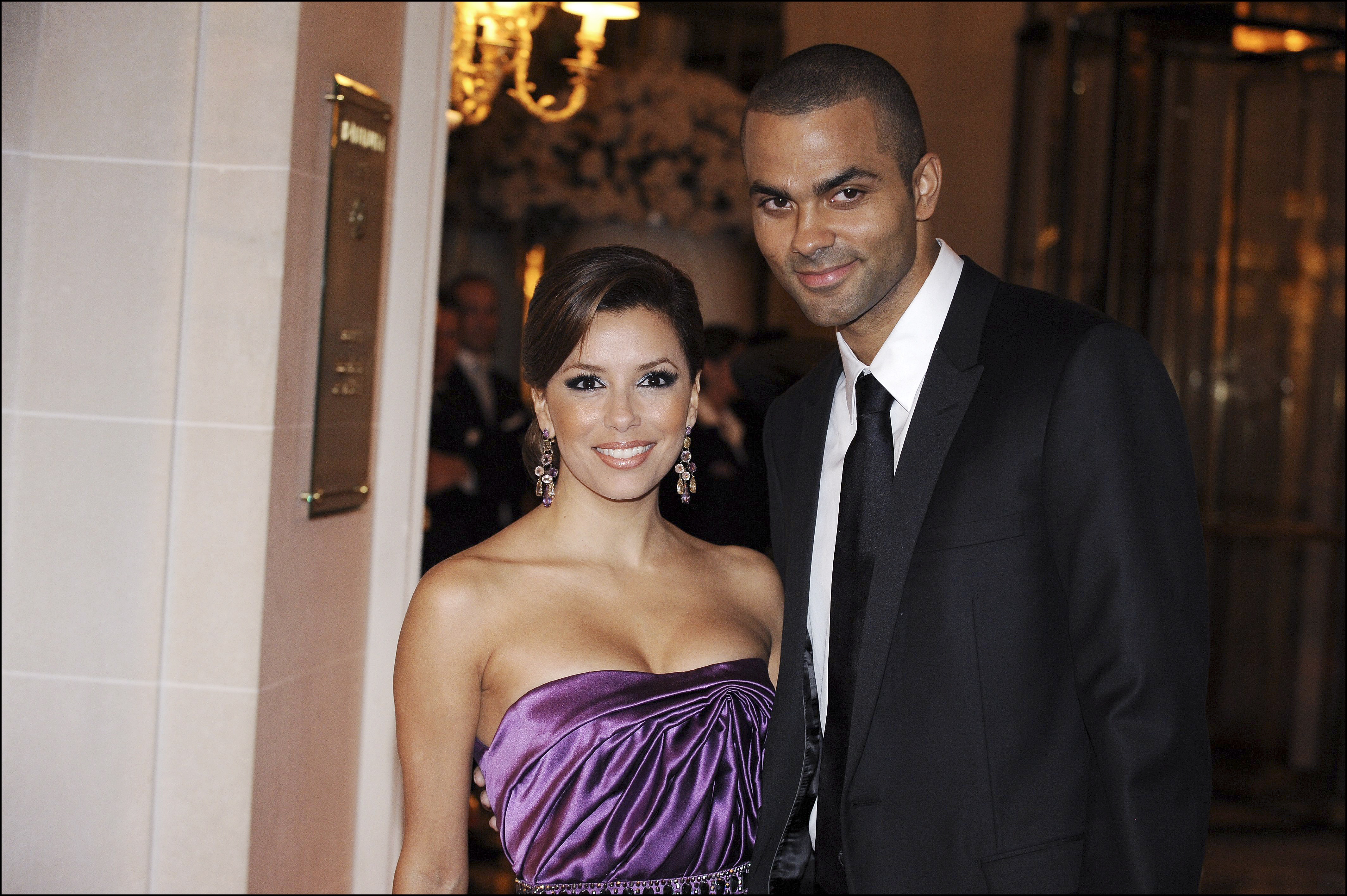 Eva Longoria and Tony Parker at the "Make a Wish" Charity Gala in Paris, France on September 21, 2009 | Source: Getty Images