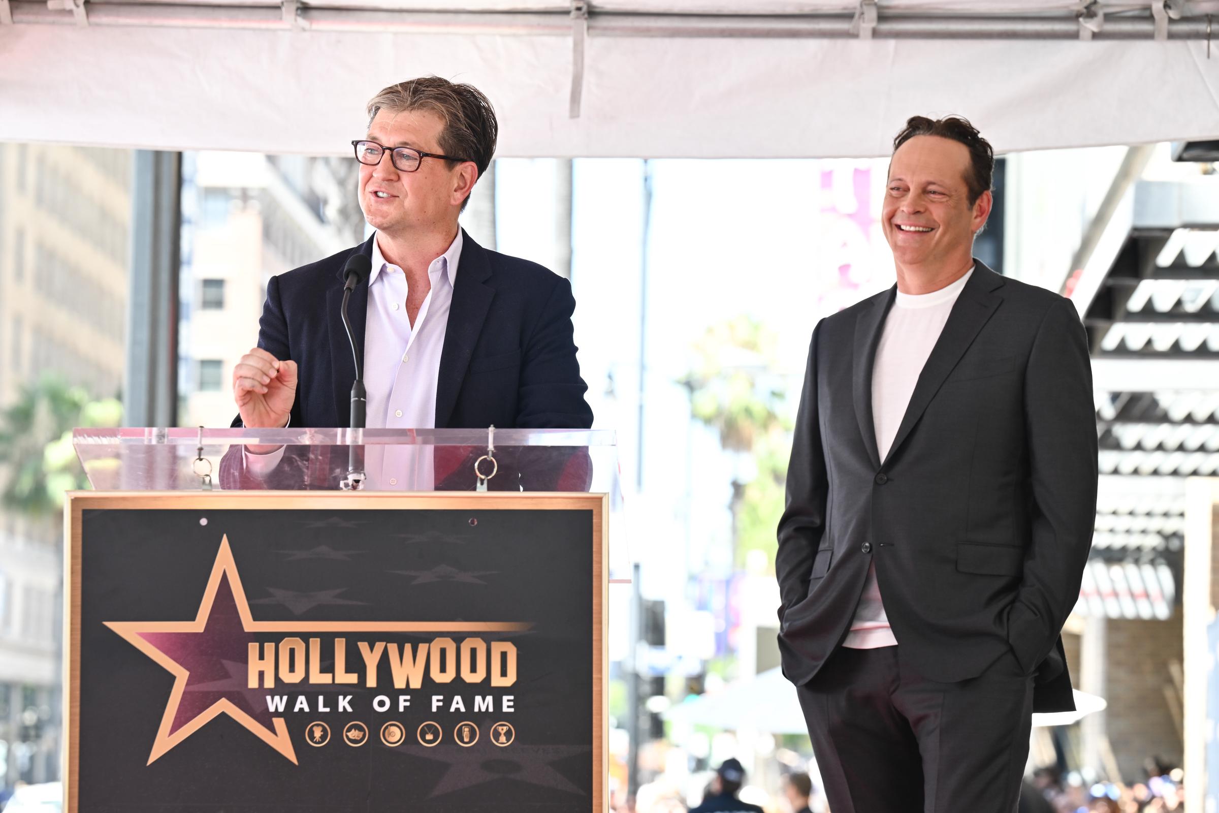 Bill Lawrence makes a speech for Vince Vaughn at the Hollywood Walk of Fame in Los Angeles on August 12, 2024 | Source: Getty Images