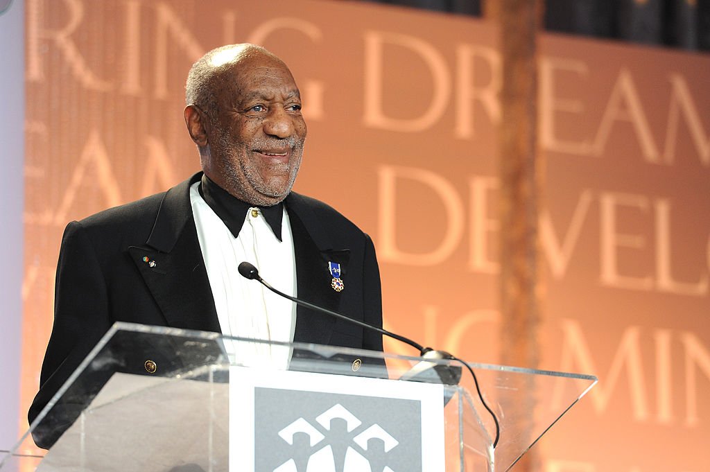 Bill Cosby speaks onstage at the Thurgood Marshall College Fund 25th Awards Gala on November 11, 2013. | Photo: Getty Images