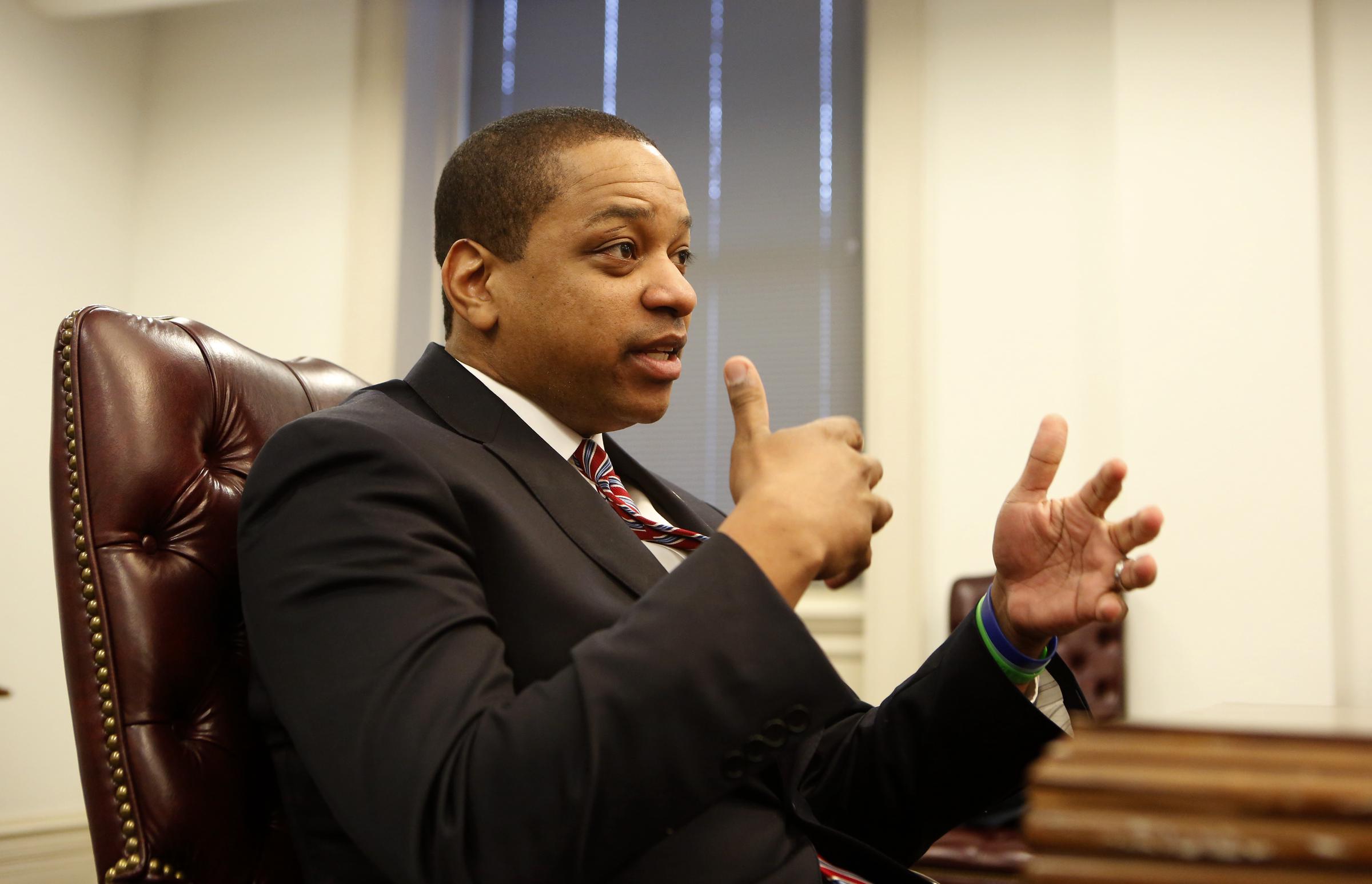 Justin Fairfax addresses the media in response to Governor Ralph Northam's statement Saturday, February 2, 2019 in Richmond, Virginia | Source: Getty Images