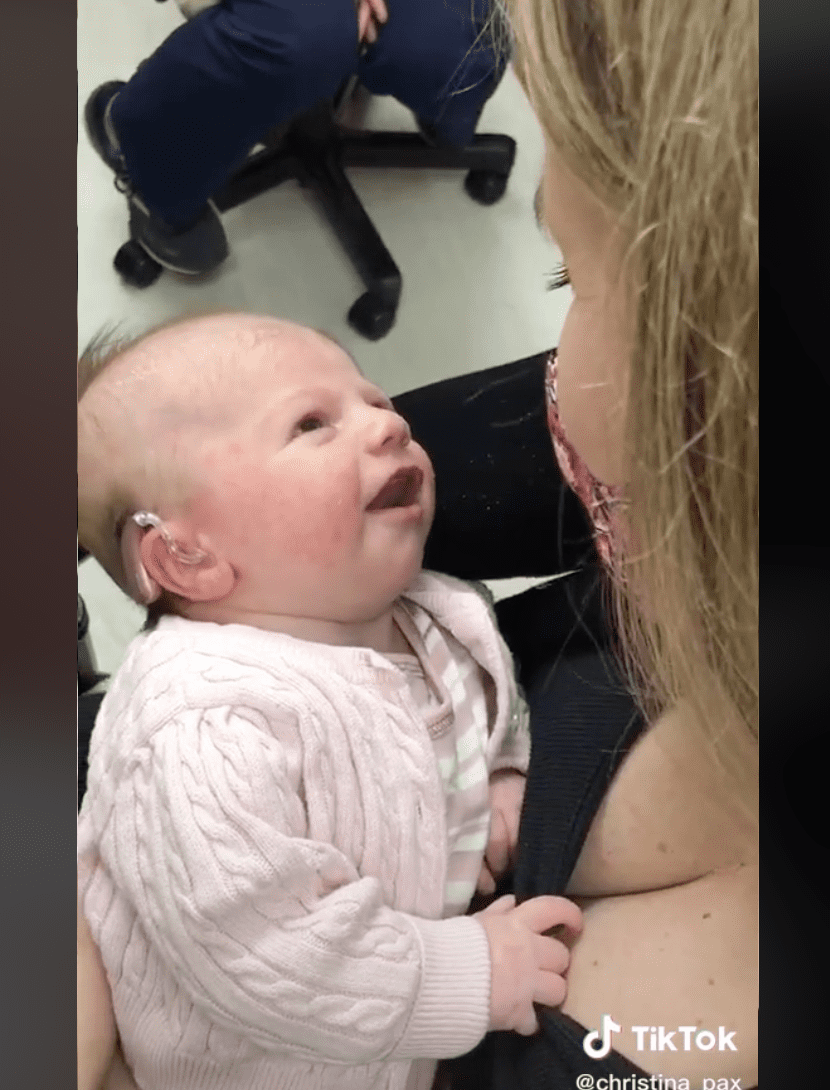 Baby Riley smiles upon hearing her mom's voice for the first time. | Source: tiktok.com/@christina_pax
