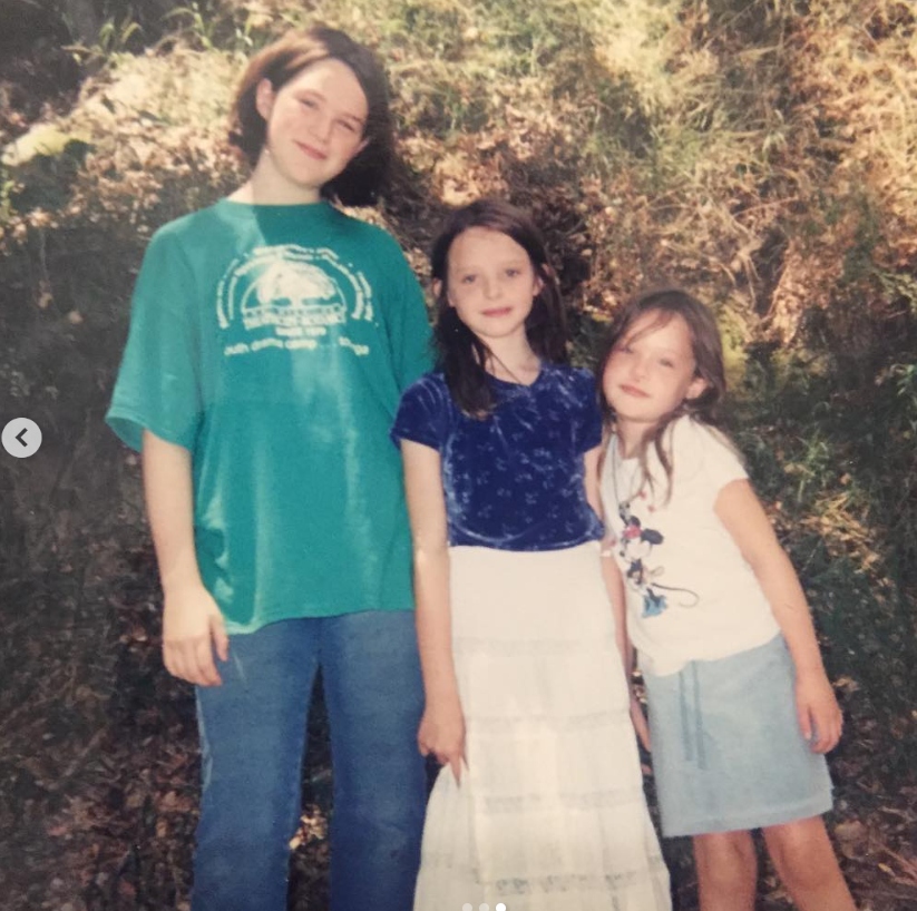 A photo of young Stephen Ira Beatty with his siblings from a post dated March 27, 2019 | Source: Instagram/supermattachine