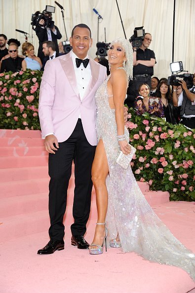 Alex Rodriguez and Jennifer Lopez at The 2019 Met Gala on May 6, 2019 | Photo Getty Images