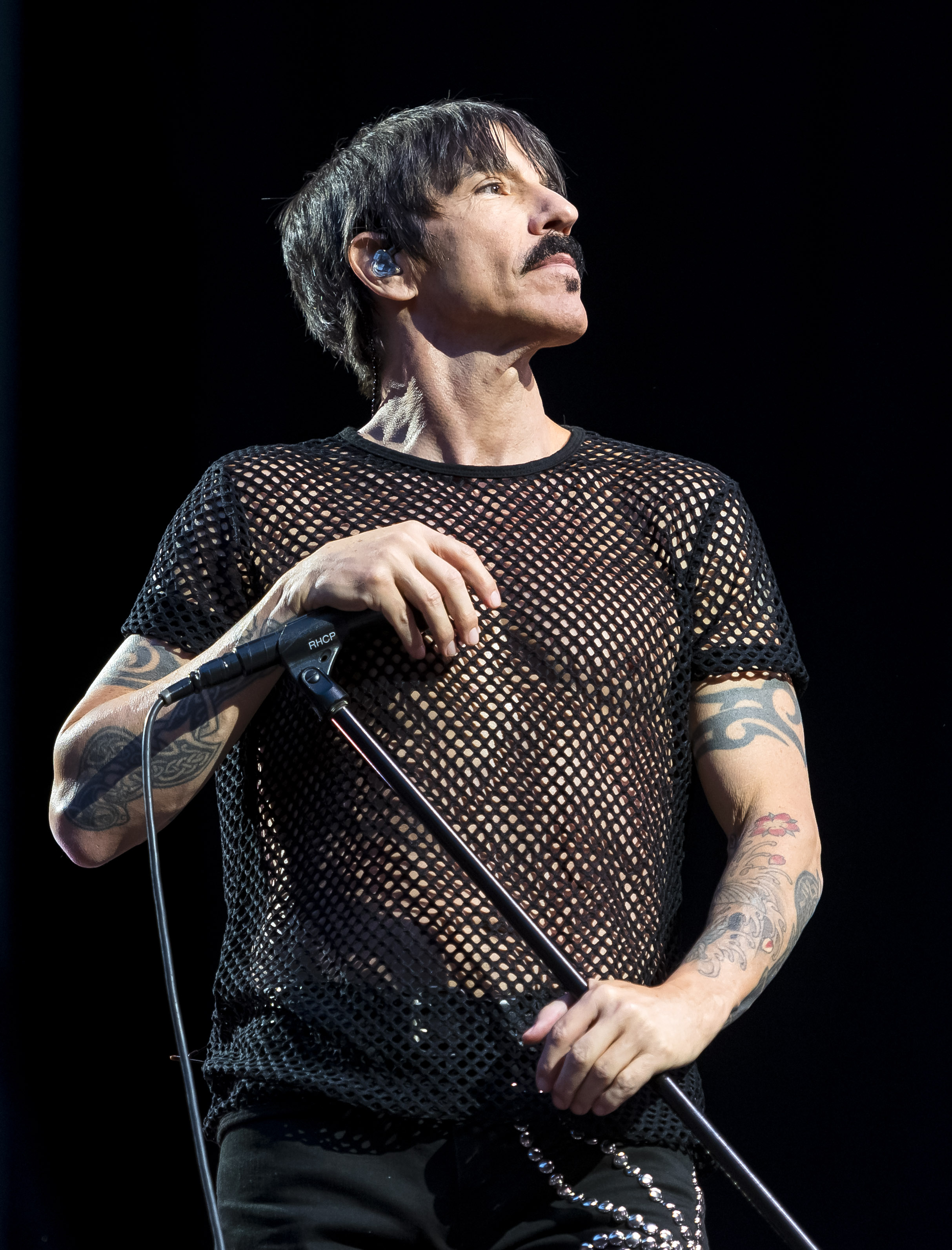 Anthony Kiedis performing at Tottenham Hotspur Stadium on July 21, 2023, in London, England. | Source: Getty Images