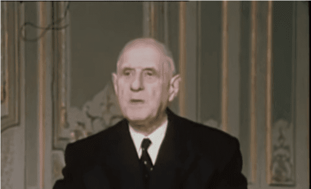 ALLOCUTION DU GENERAL DE GAULLE PRESIDENT DE LA REPUBLIQUE . | Photo : Youtube / Ina Politique