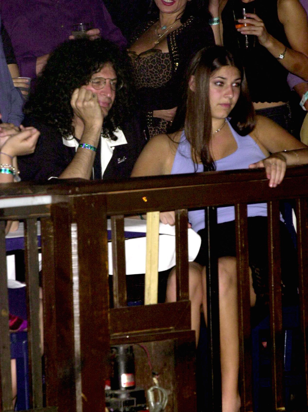 Howard Stern is photographed with his daughter at the "Sugar Ray" concert at the House of Blues on April 25, 2000, in Los Angeles | Source: Getty Images