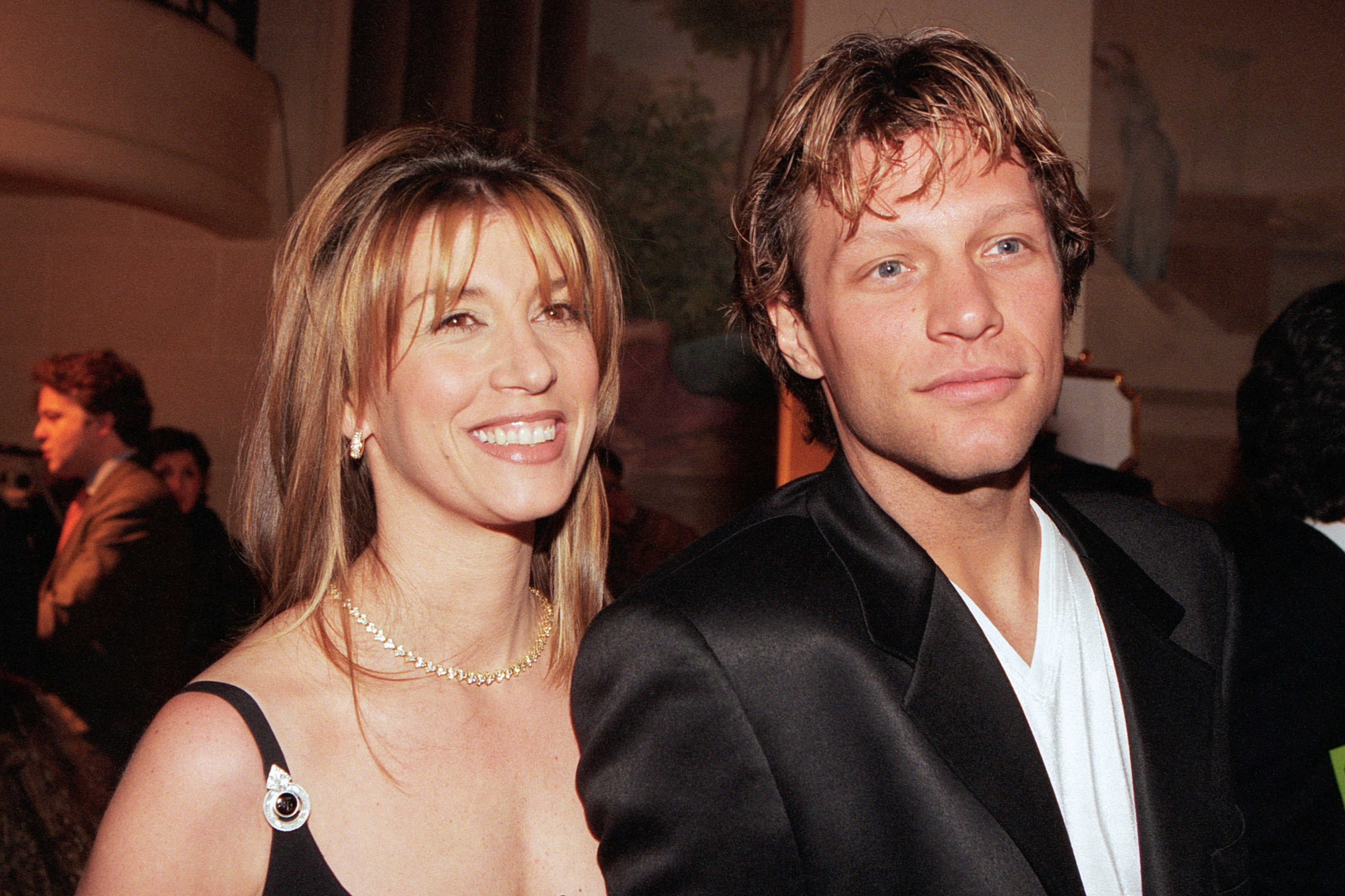 Jon Bon Jovi and wife Dorothea Bon Jovi attend Paris Fashion Week on January 20, 1996 in Paris, France. | Source: Getty Images