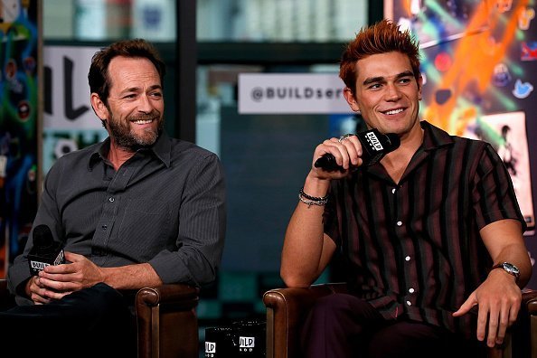 uke Perry and K. J. Apa attend the Build Series to discuss 'Riverdale' at Build Studio on October 8, 2018 in New York City | Photo: Getty Images