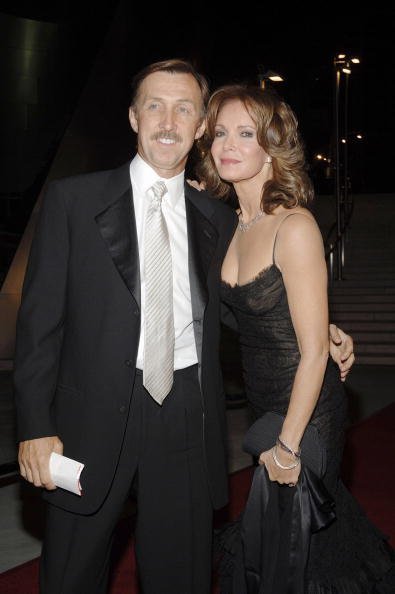 Brad Allen and Jaclyn Smith at the Walt Disney Concert Hall on September 28, 2006 in Los Angeles, California | Photo: Getty Images