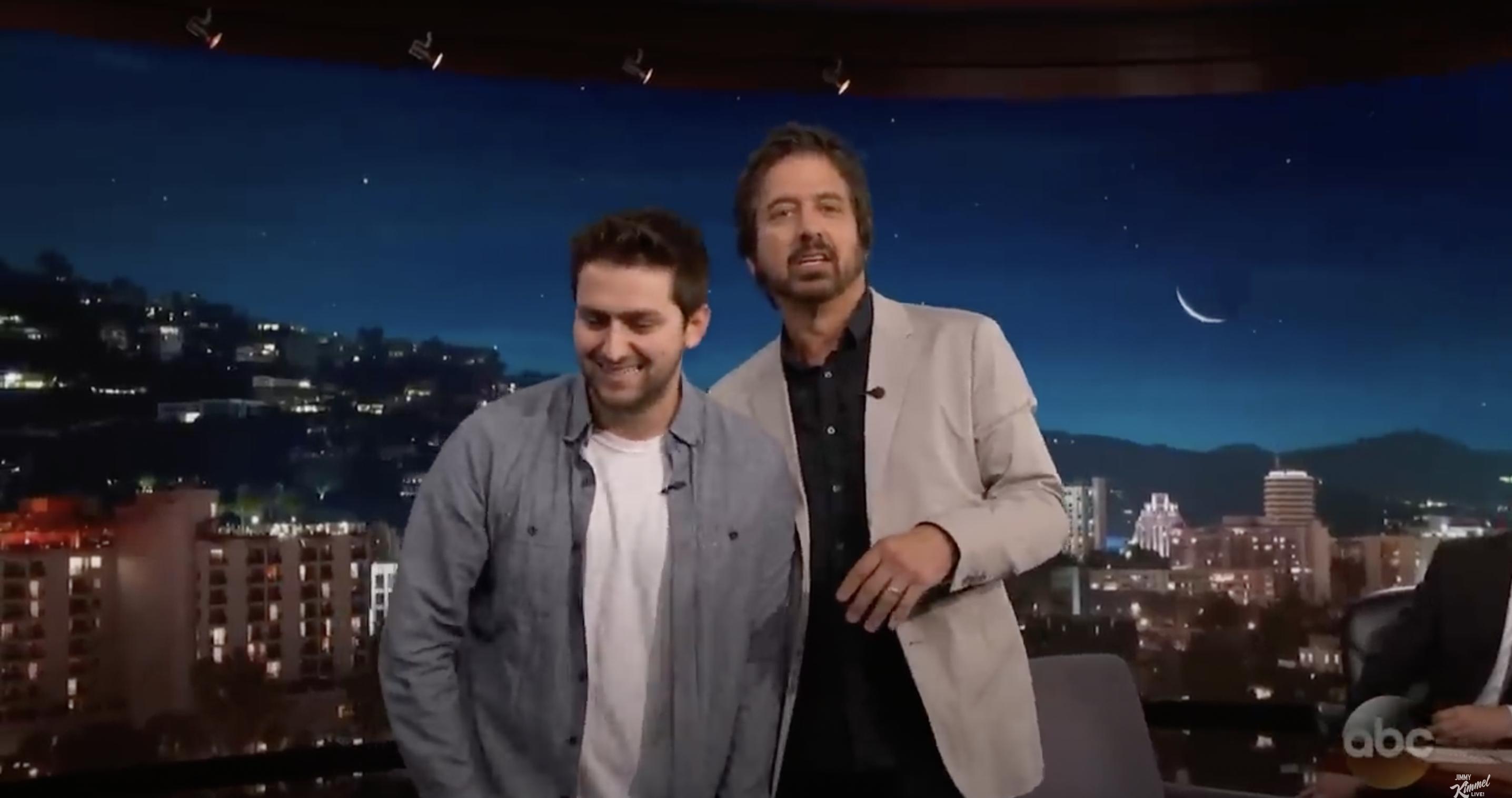 Matthew and Ray Romano on "Jimmy Kimmel Live," dated August 15, 2017 | Source: YouTube/@JimmyKimmelLive