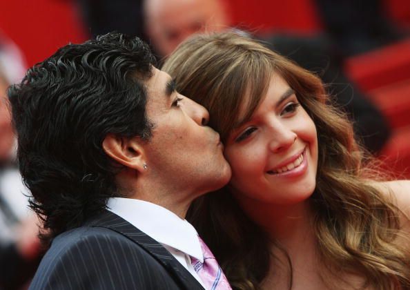 Le footballeur Diego Maradona et sa fille Giannina | Photo : Getty Images