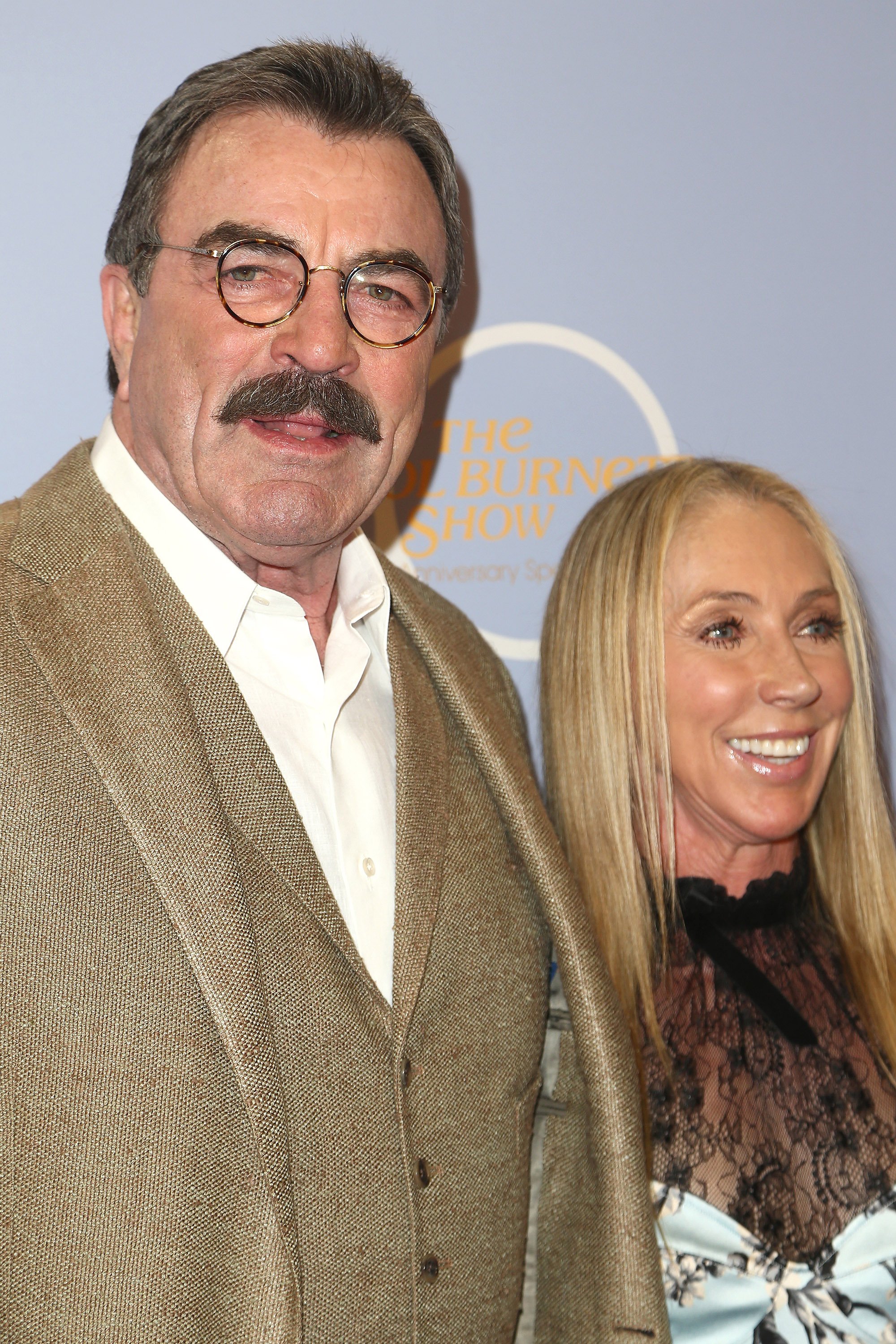 Tom Selleck y su esposa Jillie Mack en Los Ángeles, en 2017. | Foto: Getty Images
