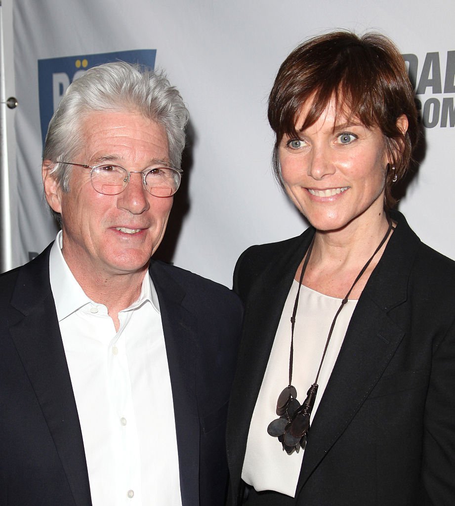 Richard Gere and Carey Lowell at the Hammerstein Ballroom on March 12, 2012 in New York City | Source: Getty Images
