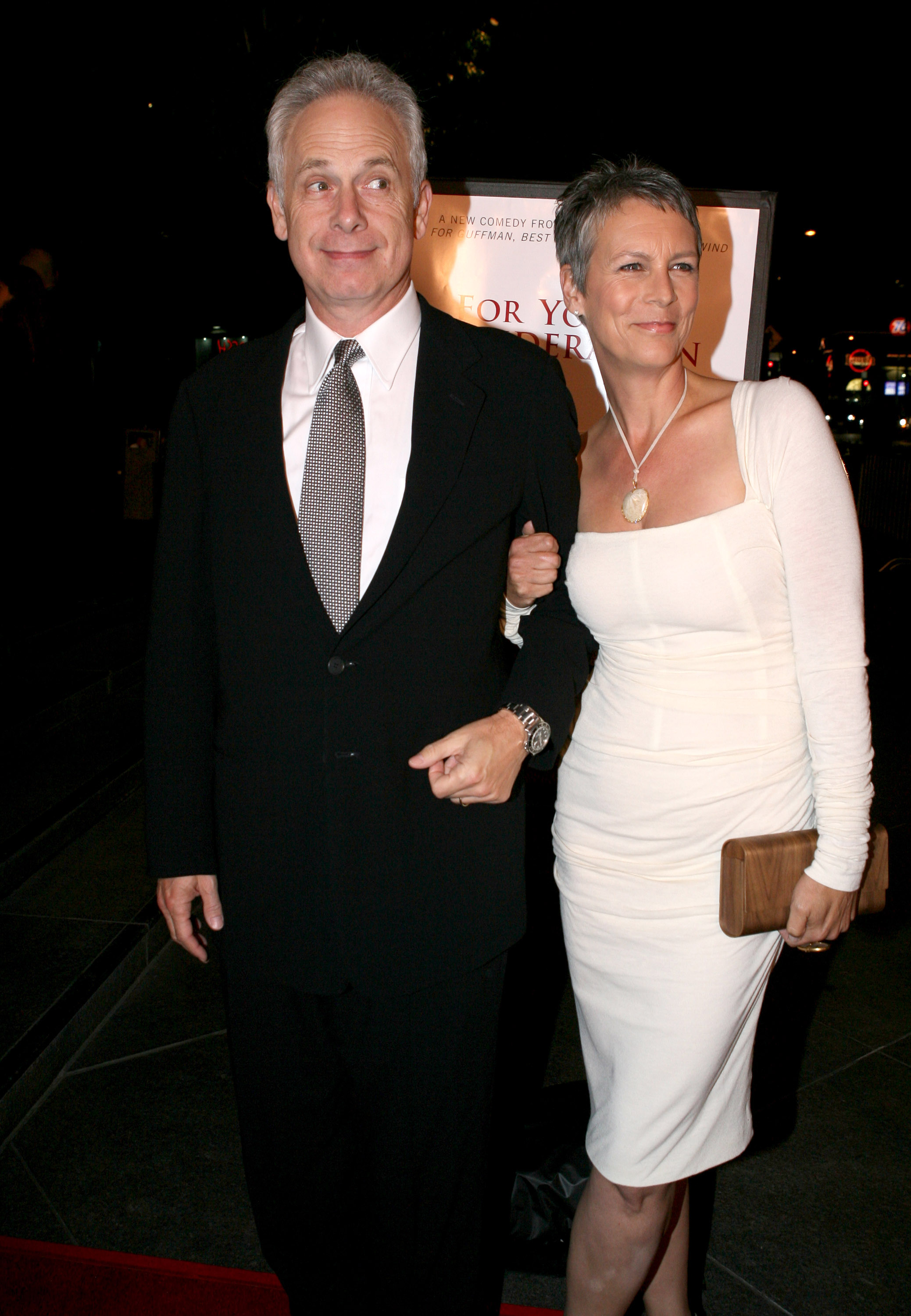 Christopher Guest and Jamie Lee Curtis during "For Your Consideration" Los Angeles Premiere - Arrivals at Director's Guild of America in Beverly Hills, California on November 13, 2006. | Source: Getty Images