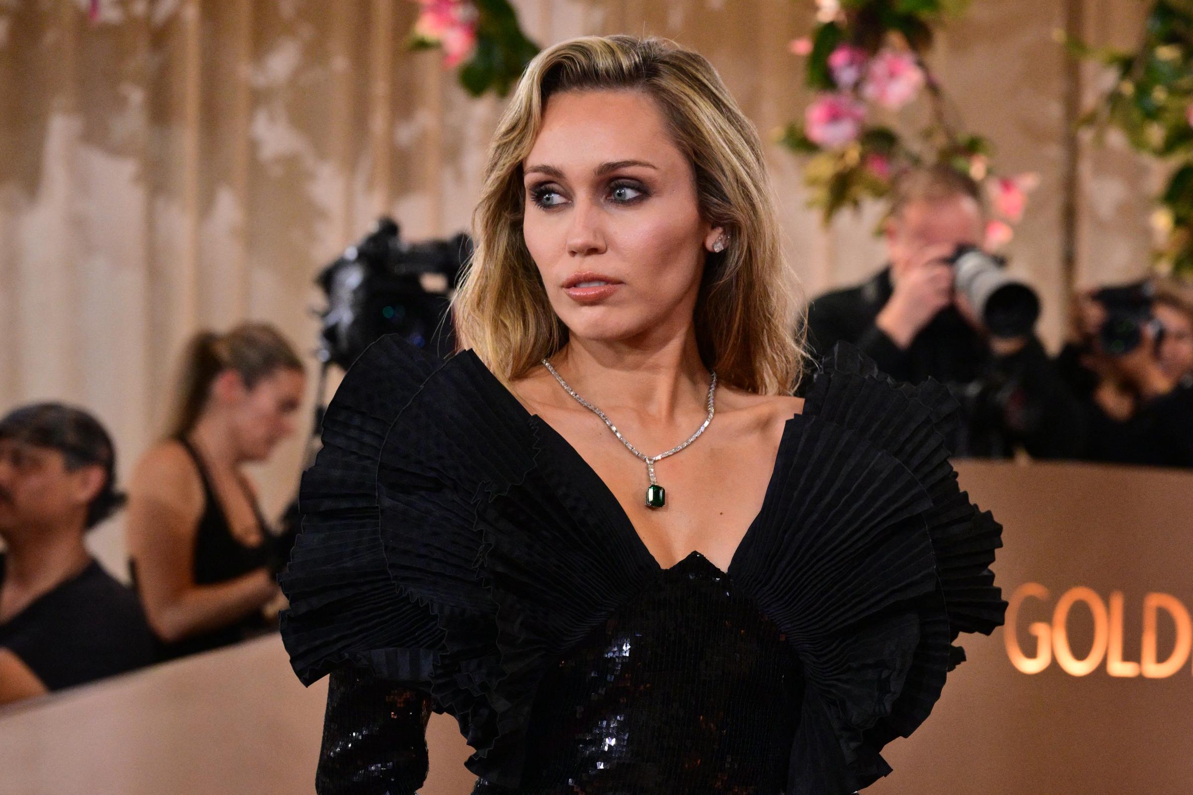 Miley Cyrus attends the Golden Globe Awards at The Beverly Hilton on January 11, 2026, in Beverly Hills, California | Source: Getty Images