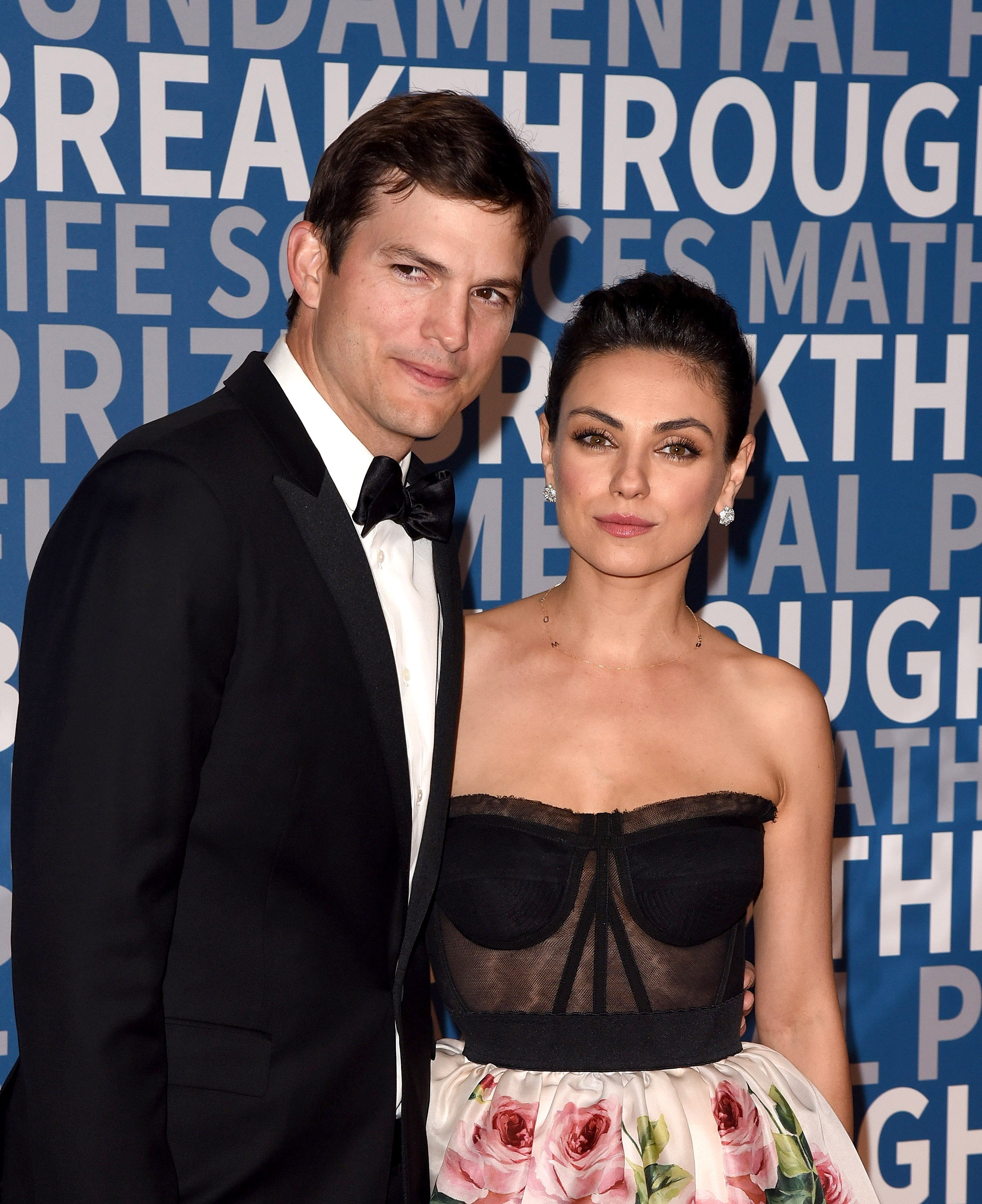  Ashton Kutcher and Mila Kunis attend the 6th Annual Breakthrough Prize at NASA Ames Research Center on December 3, 2017 | Source: Getty  Images 