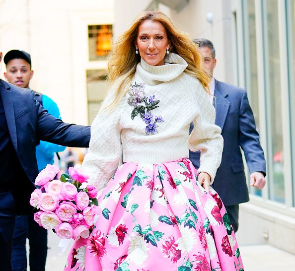 Céline Dion est vue alors qu'elle quitte son hôtel le 08 mars 2020 à New York. | Photo : Getty Images