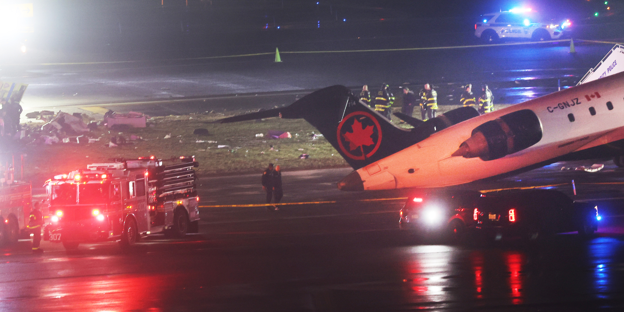 The plane sits on the tarmac after the collision | Source: Getty Images