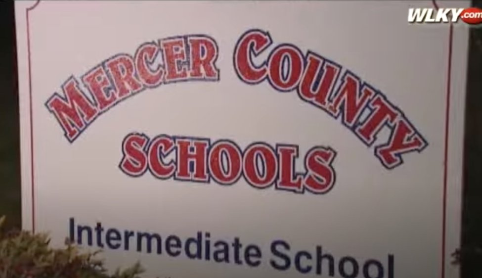 Mercer County School in central Kentucky, Harrodsburg. | Source: YouTube.com/Associated Press