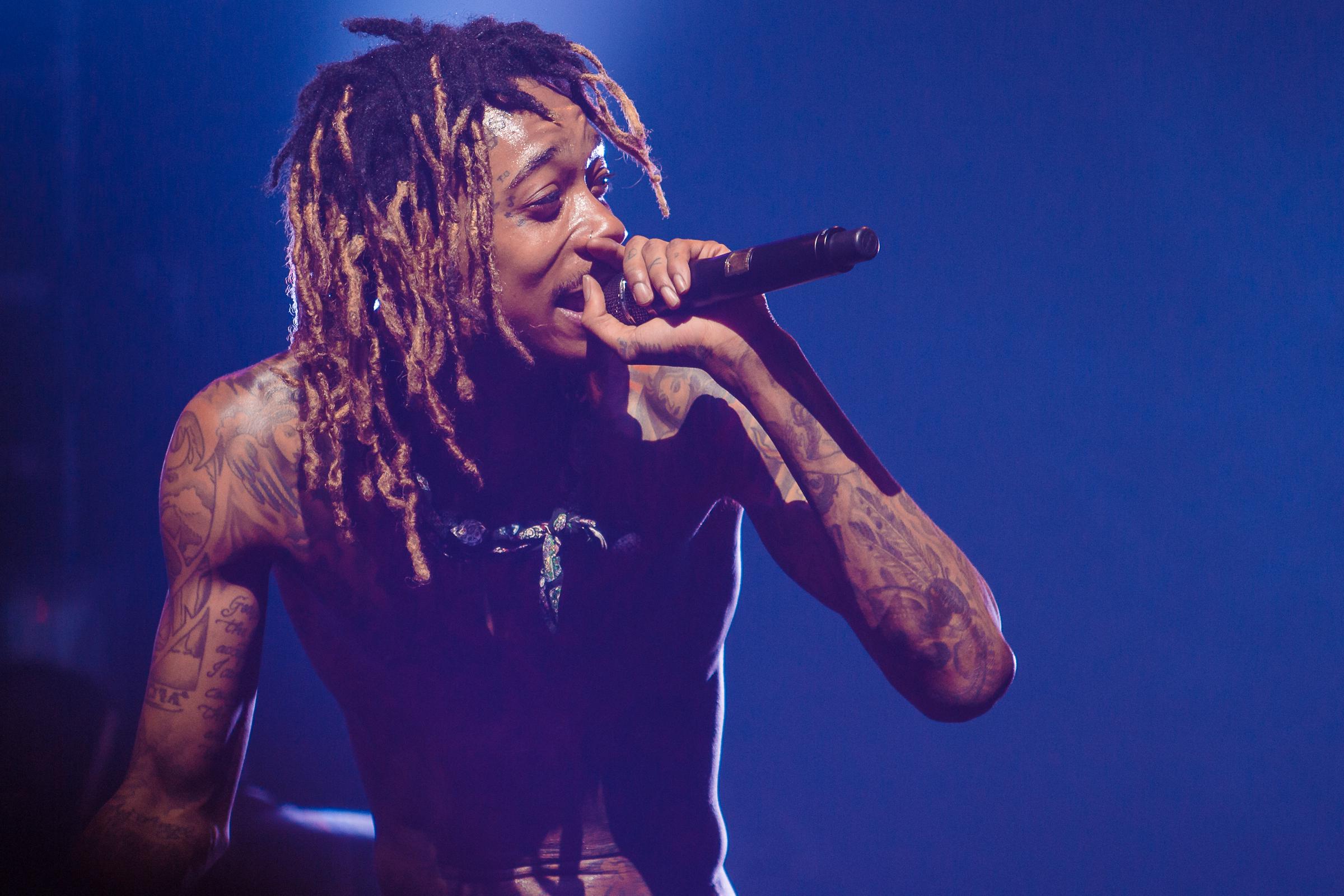 Wiz Khalifa performs live on stage on January 31, 2016, in São Paulo, Brazil. | Source: Getty Images