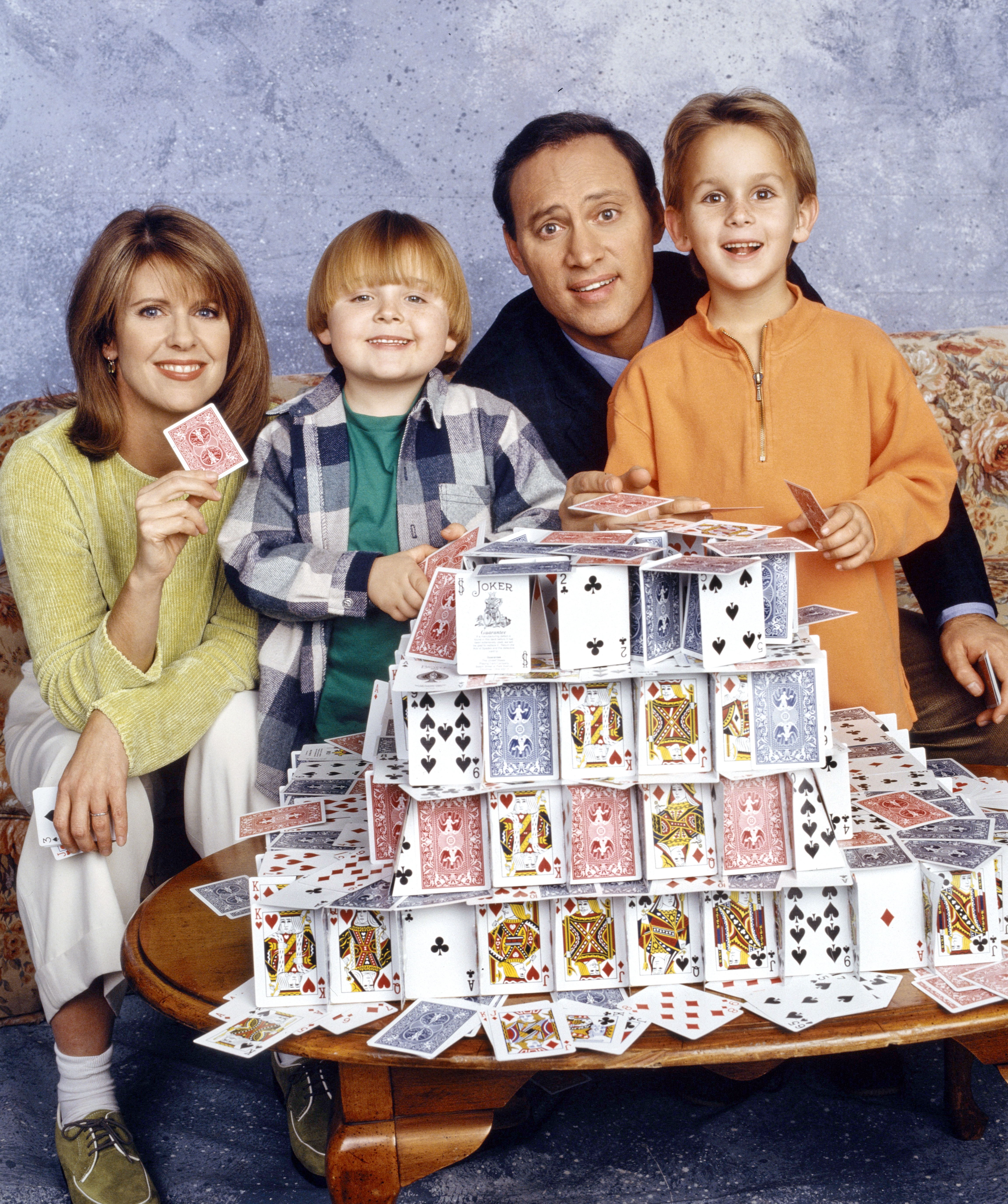 Pam Dawber as Ronnie Boswell, Kevin Keckeisen as Shawn Boswell, Rick Reynolds as Rick Boswell and Tanner Lee Prairie as Jerry Boswell on "Life...and Stuff." Circa 1997 | Source: Getty Images