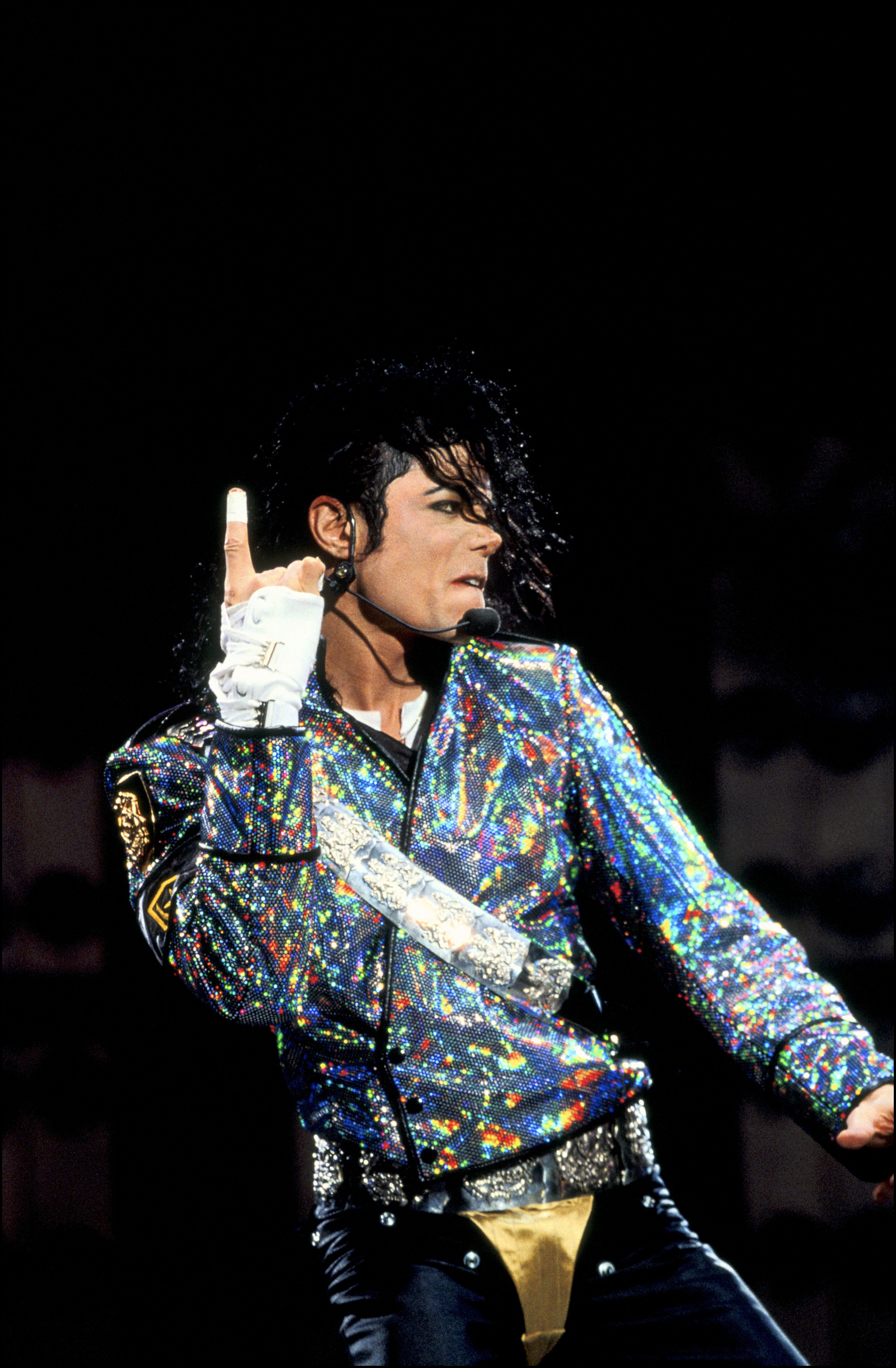 Michael Jackson during a concert on December 18, 1992, in Rotterdam, Netherlands. | Source: Getty Images