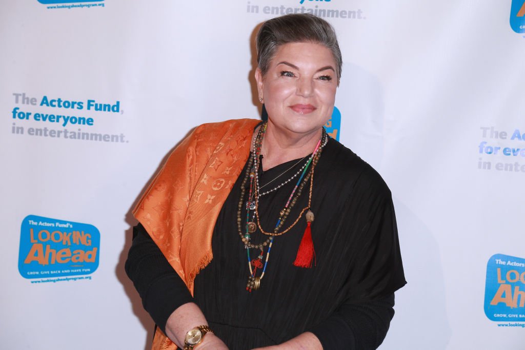 Actress Mindy Cohn attends The Actors Fund's 2017 Looking Ahead Awards Honoring The Youth Cast Of NBC's "This Is Us" at Taglyan Complex on December 5, 2017 | Photo: Getty Images
