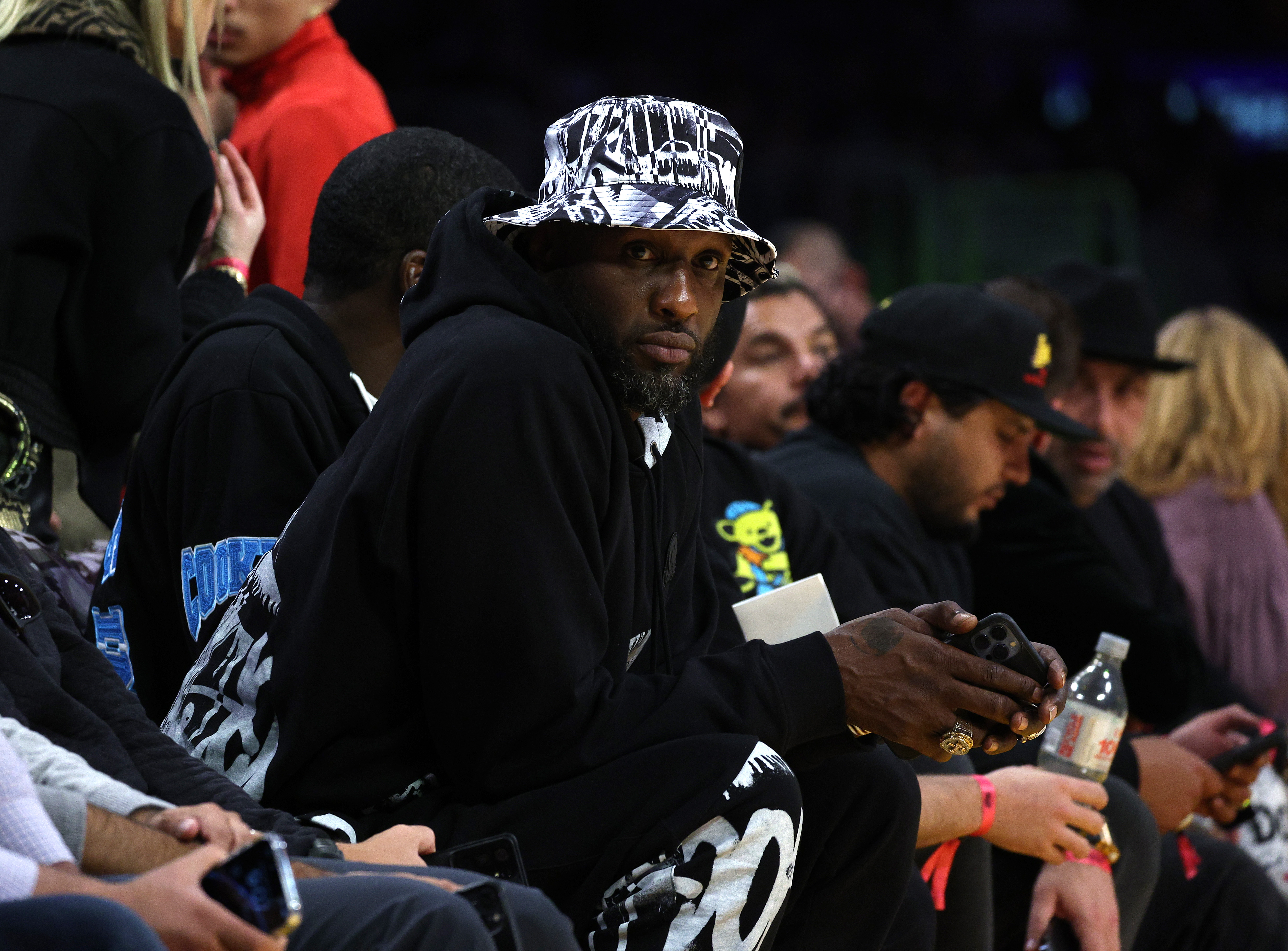 Lamar Odom sits courtside for the game between the New Orleans Pelicans and the Los Angeles Lakers at Crypto.com Arena on November 02, 2022 in Los Angeles, California. | Source: Getty Images
