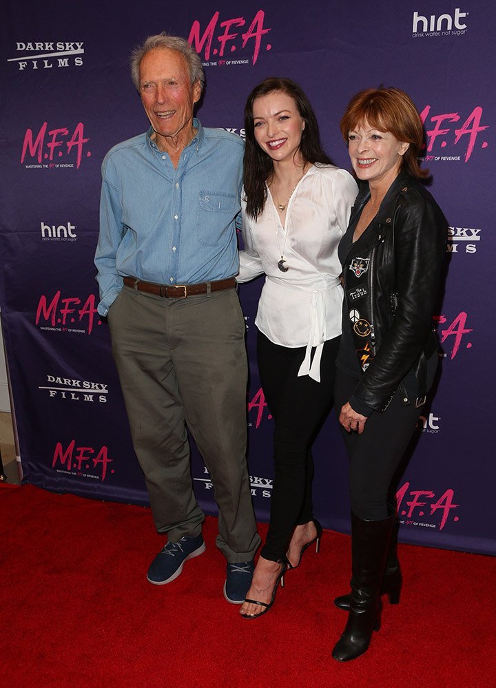 Clint Eastwood, Francesca Eastwood, and Frances Fisher. I Image: Getty Images.