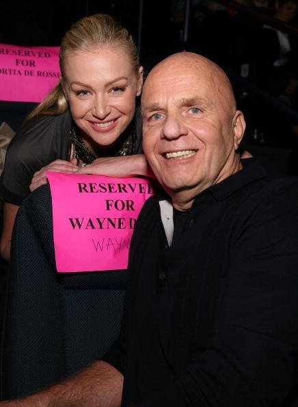Portia de Rossi and author Dr. Wayne W. Dyer at the Lloyd E. Rigler Theater. | Photo: Getty Images