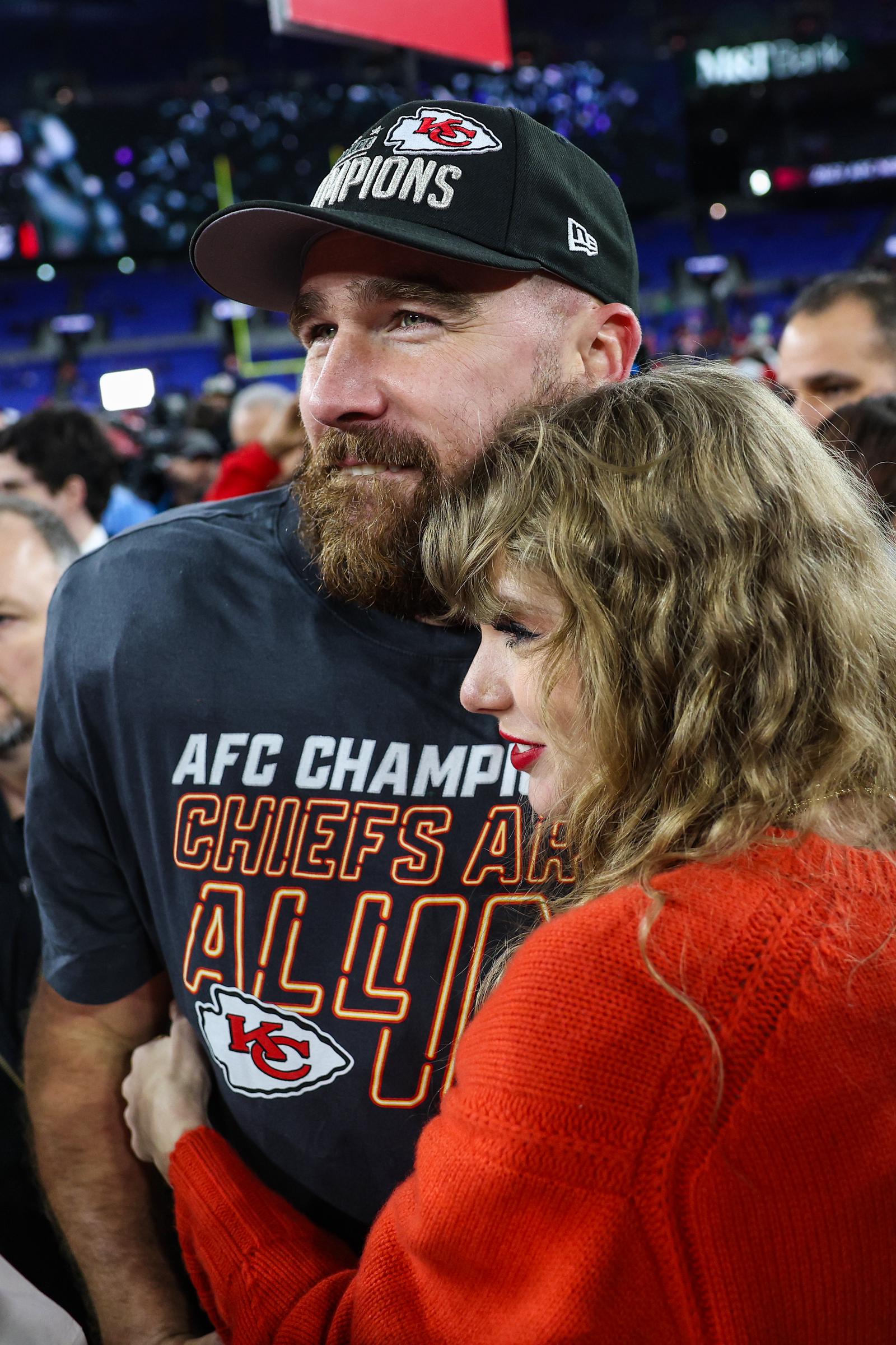 Travis Kelce celebrates with Taylor Swift after defeating the Baltimore Ravens in the AFC Championship Game in Baltimore on January 28, 2024 | Source: Getty Images